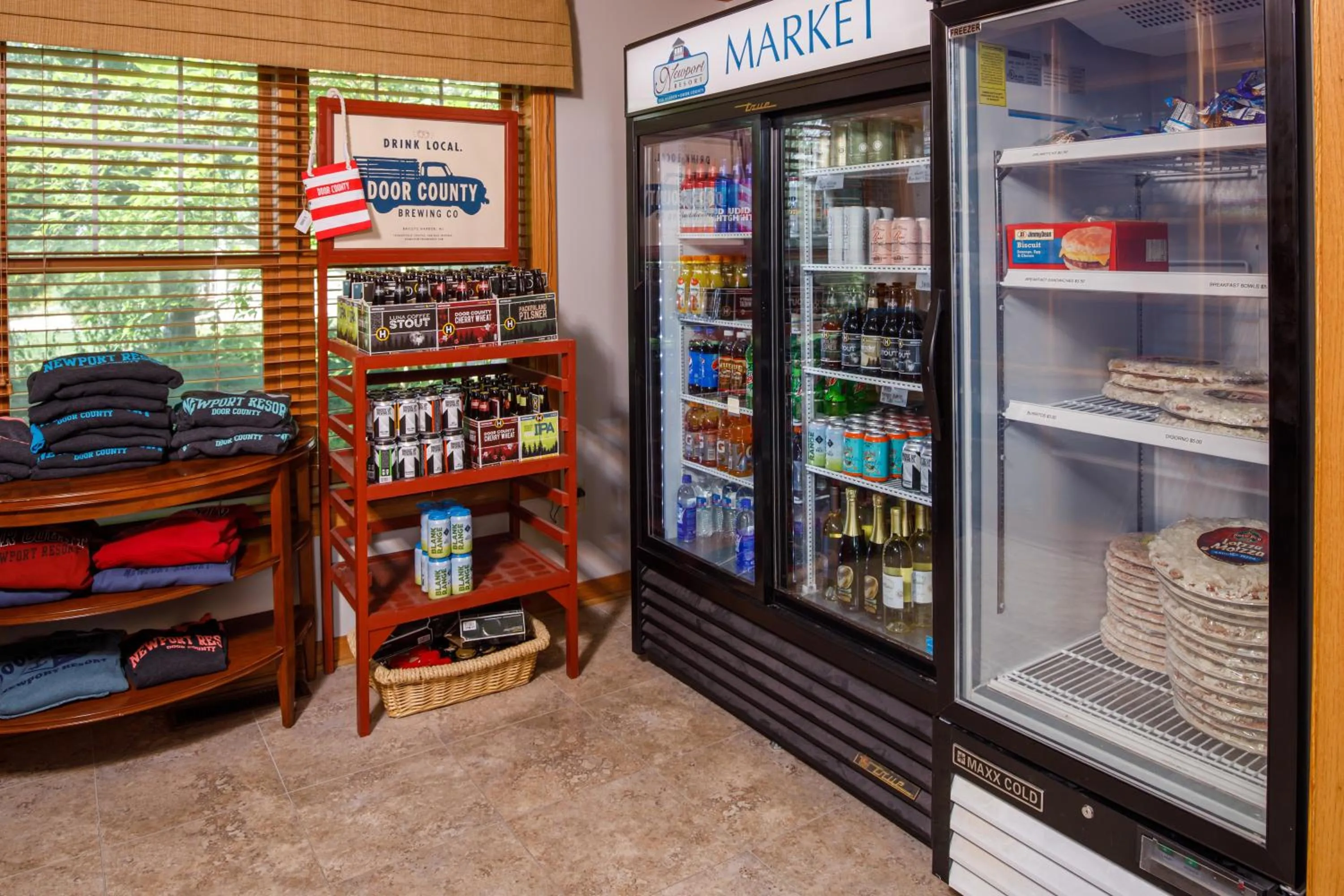 On-site shops in Newport Resort