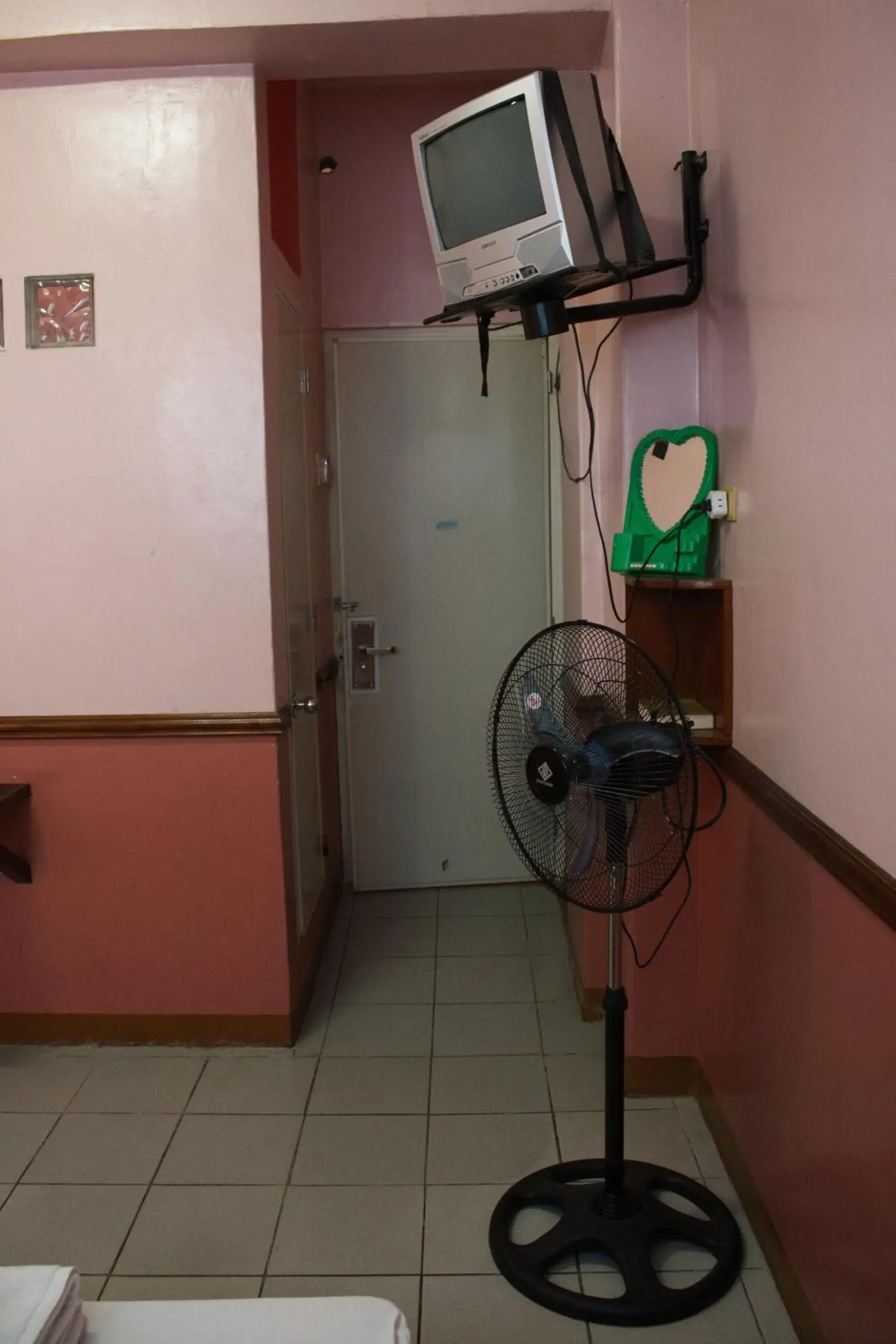 TV and multimedia in GV Hotel - Maasin TV and multimedia in GV Hotel - Maasin