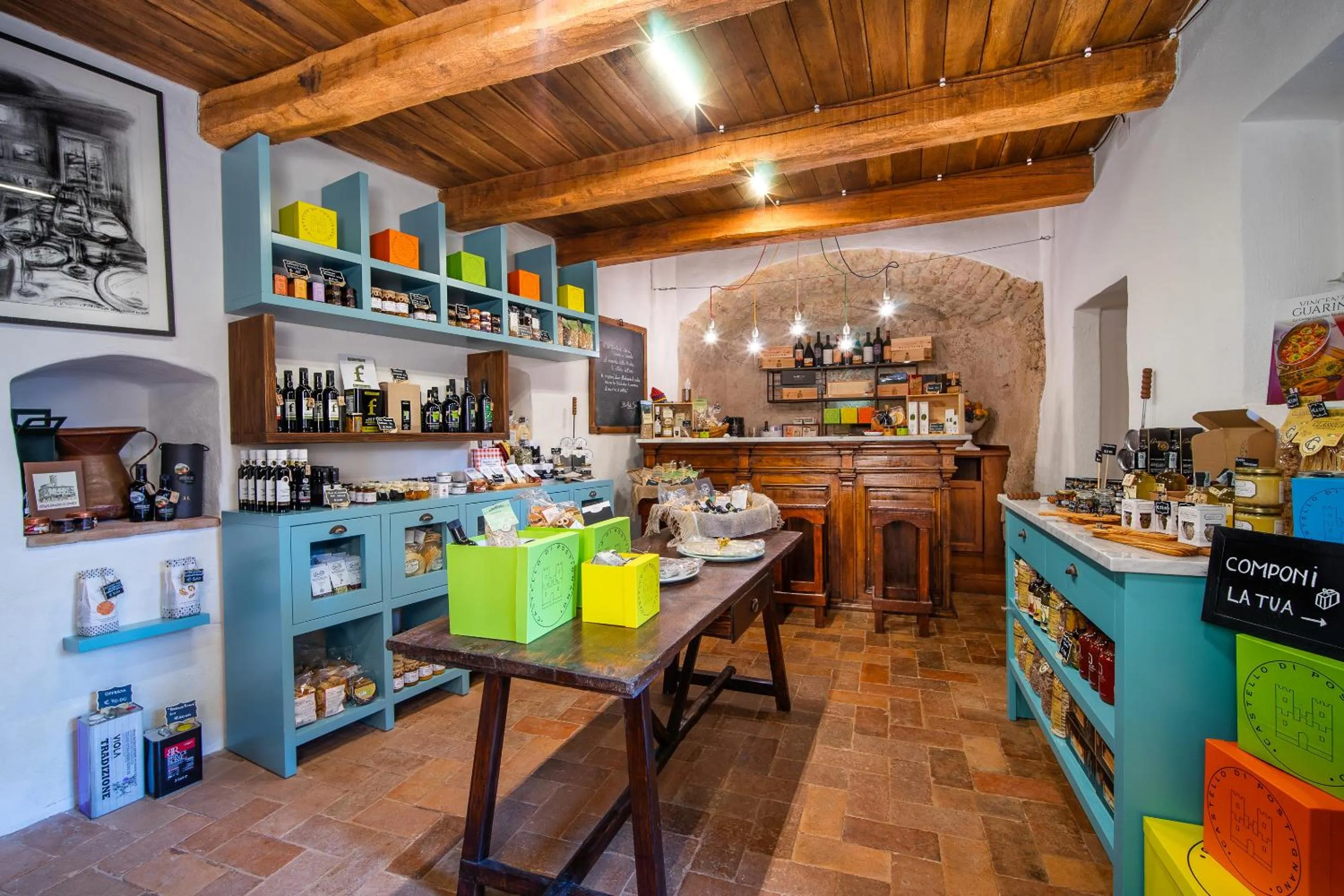 Food and drinks in Castello Di Postignano Relais
