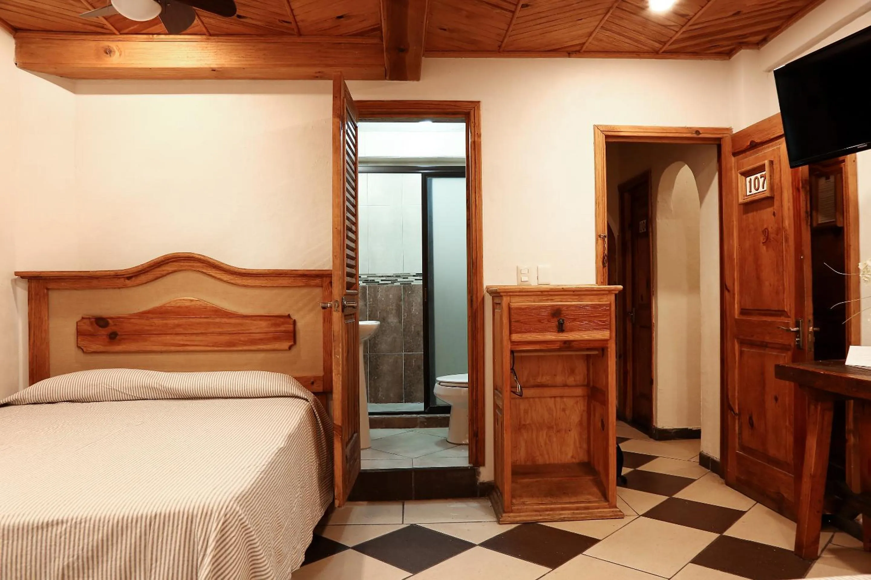 Bed in Meson de Juan Valle