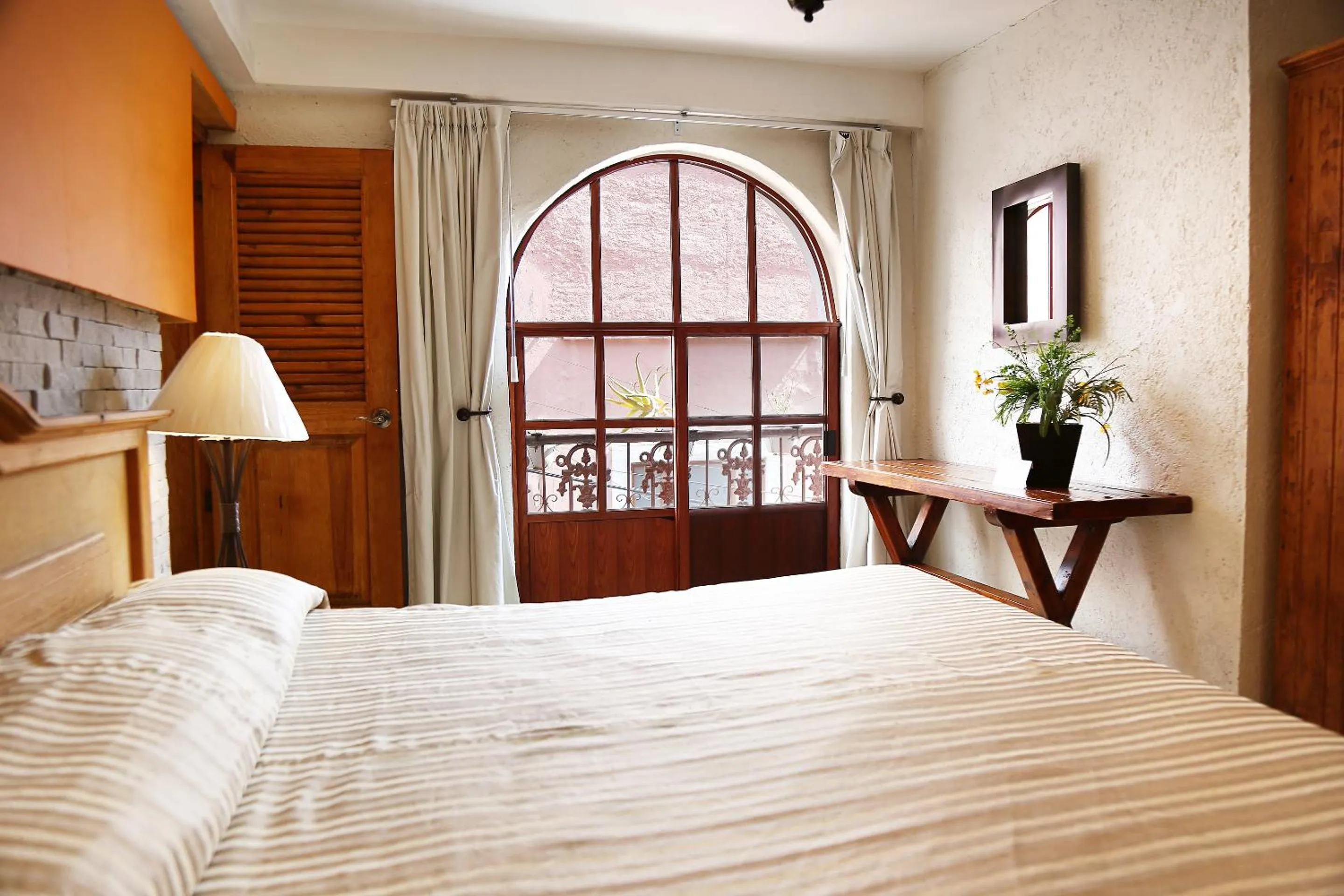 Bed in Meson de Juan Valle