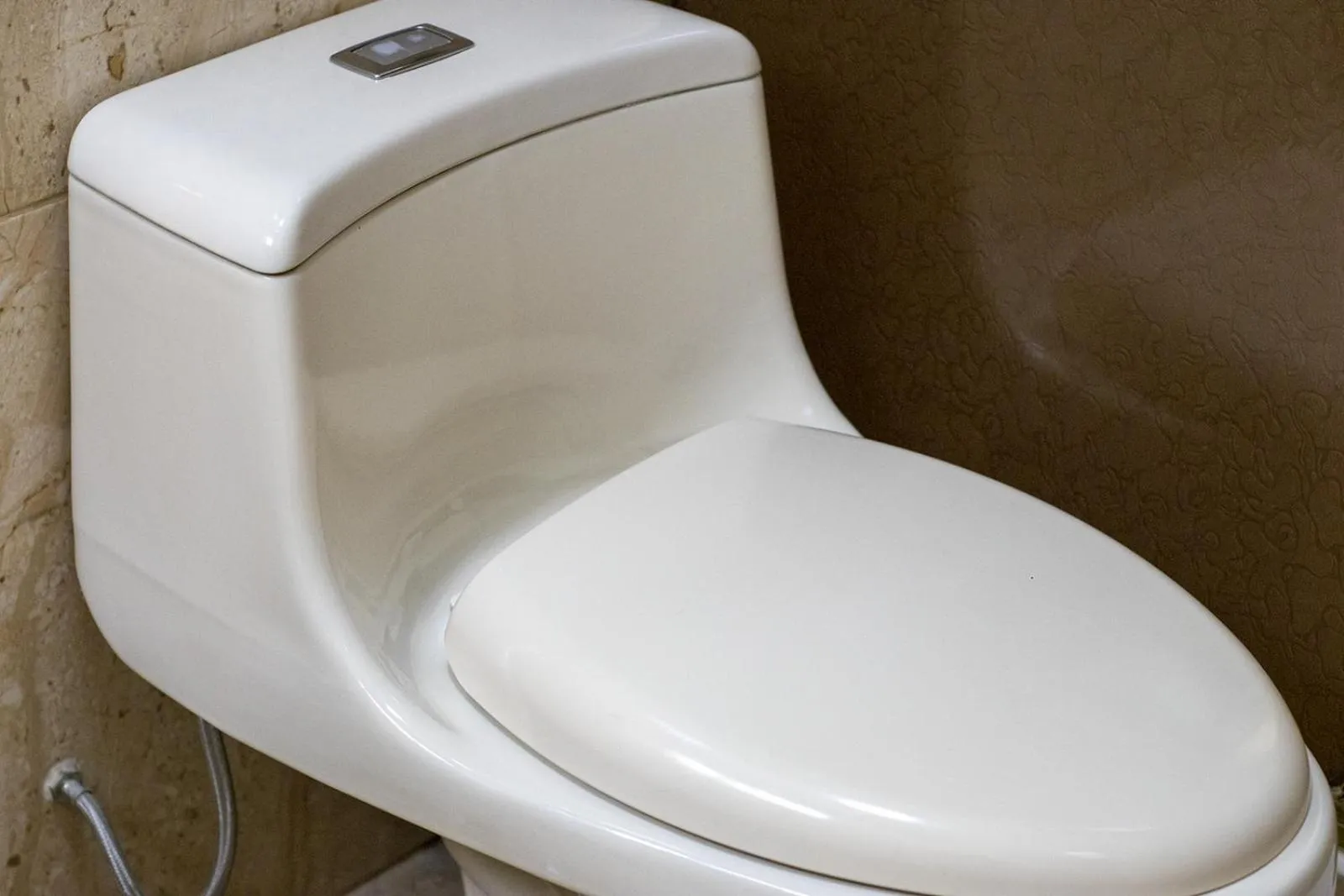 Bathroom in Plaza Mayor Lima