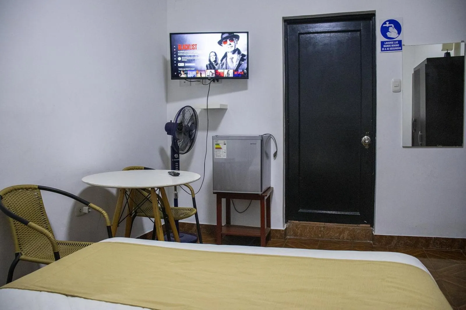 TV and multimedia, Bed in Plaza Mayor Lima