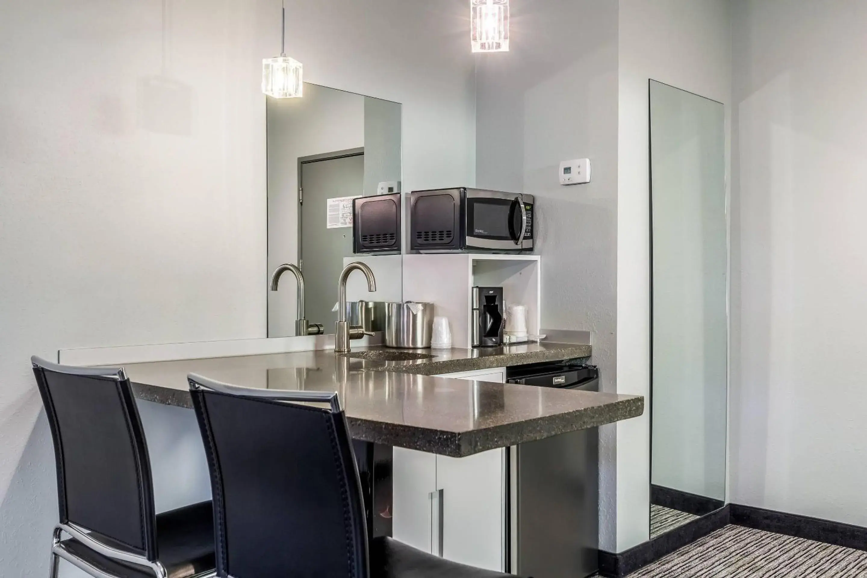 Bedroom in The Wallhouse Hotel, an Ascend Collection Hotel Bedroom in The Wallhouse Hotel, an Ascend Collection Hotel