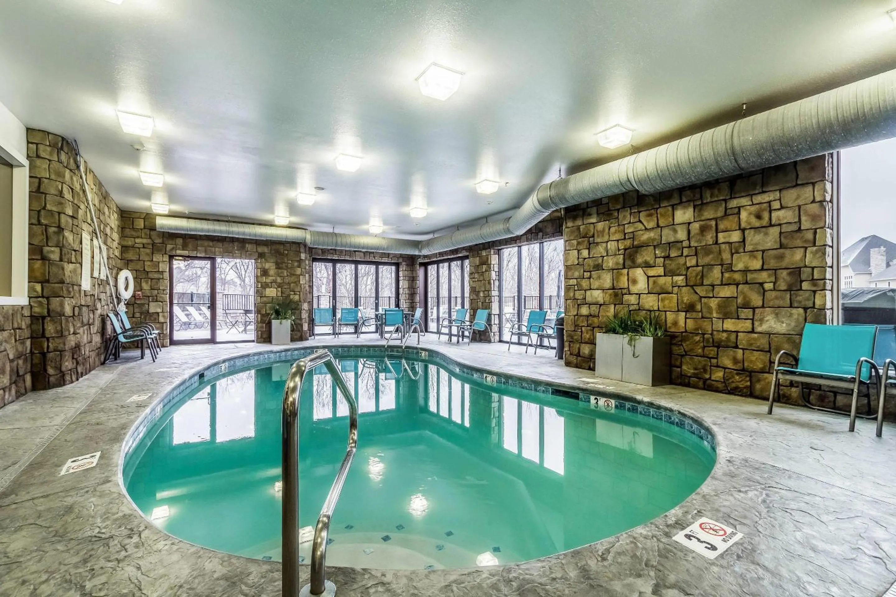 Swimming pool in The Wallhouse Hotel, an Ascend Collection Hotel