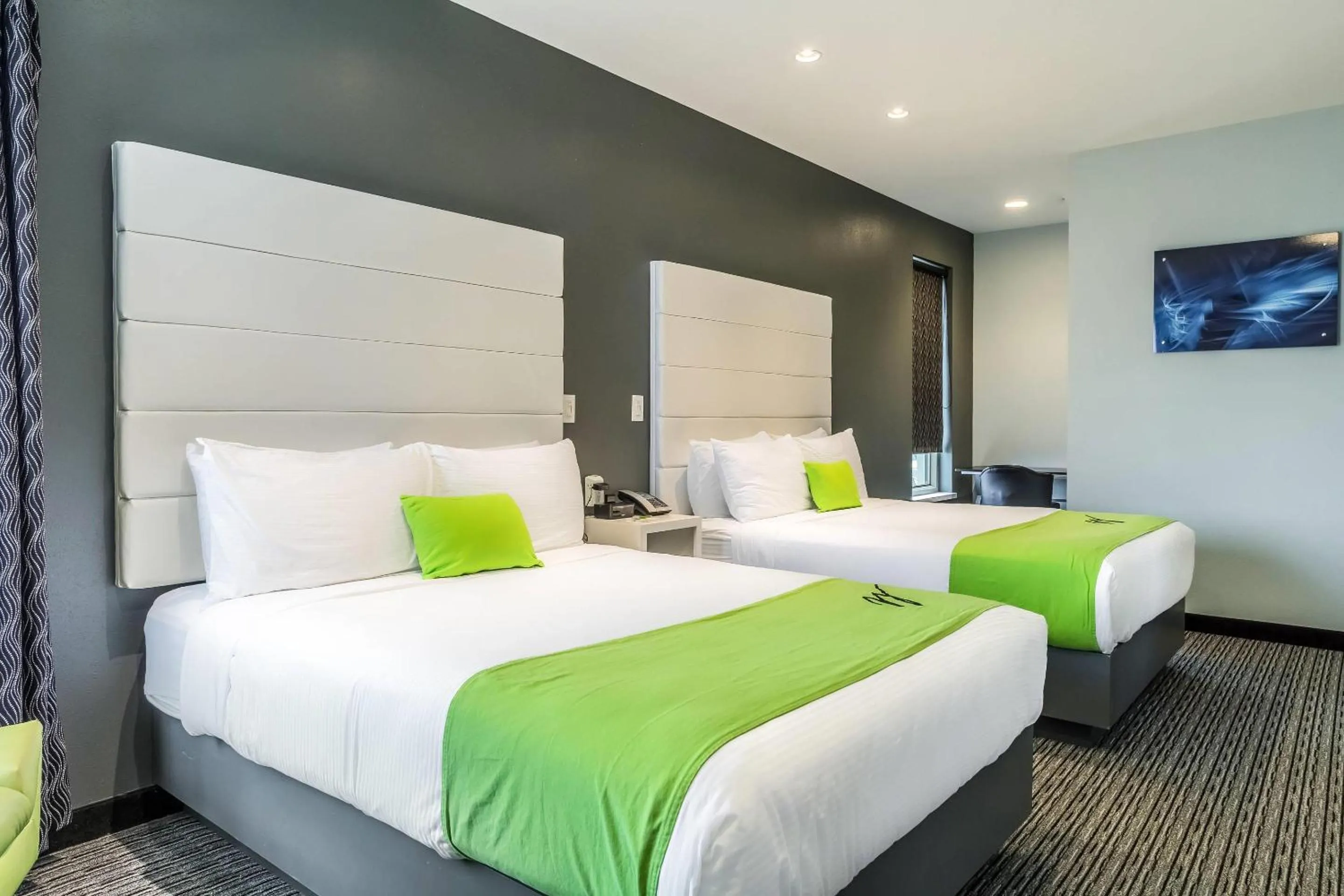 Bedroom, Bed in The Wallhouse Hotel, an Ascend Collection Hotel