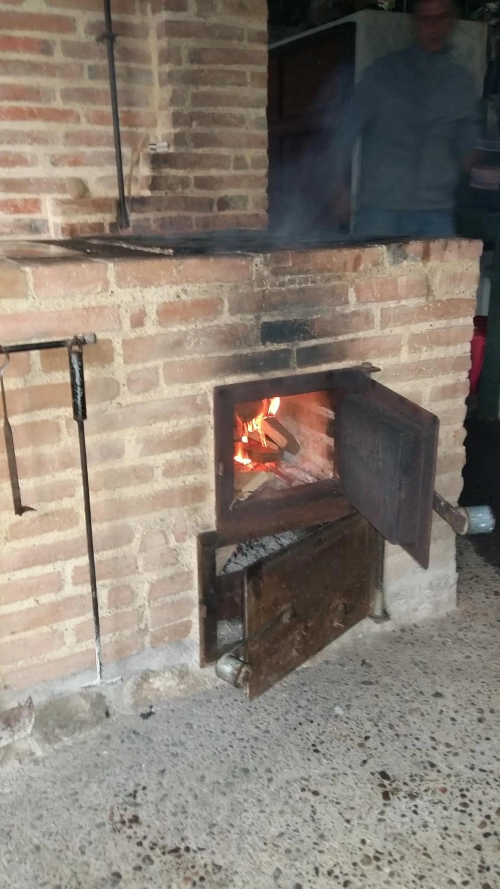 Restaurant/places to eat in Omega Tours Eco-Jungle Lodge