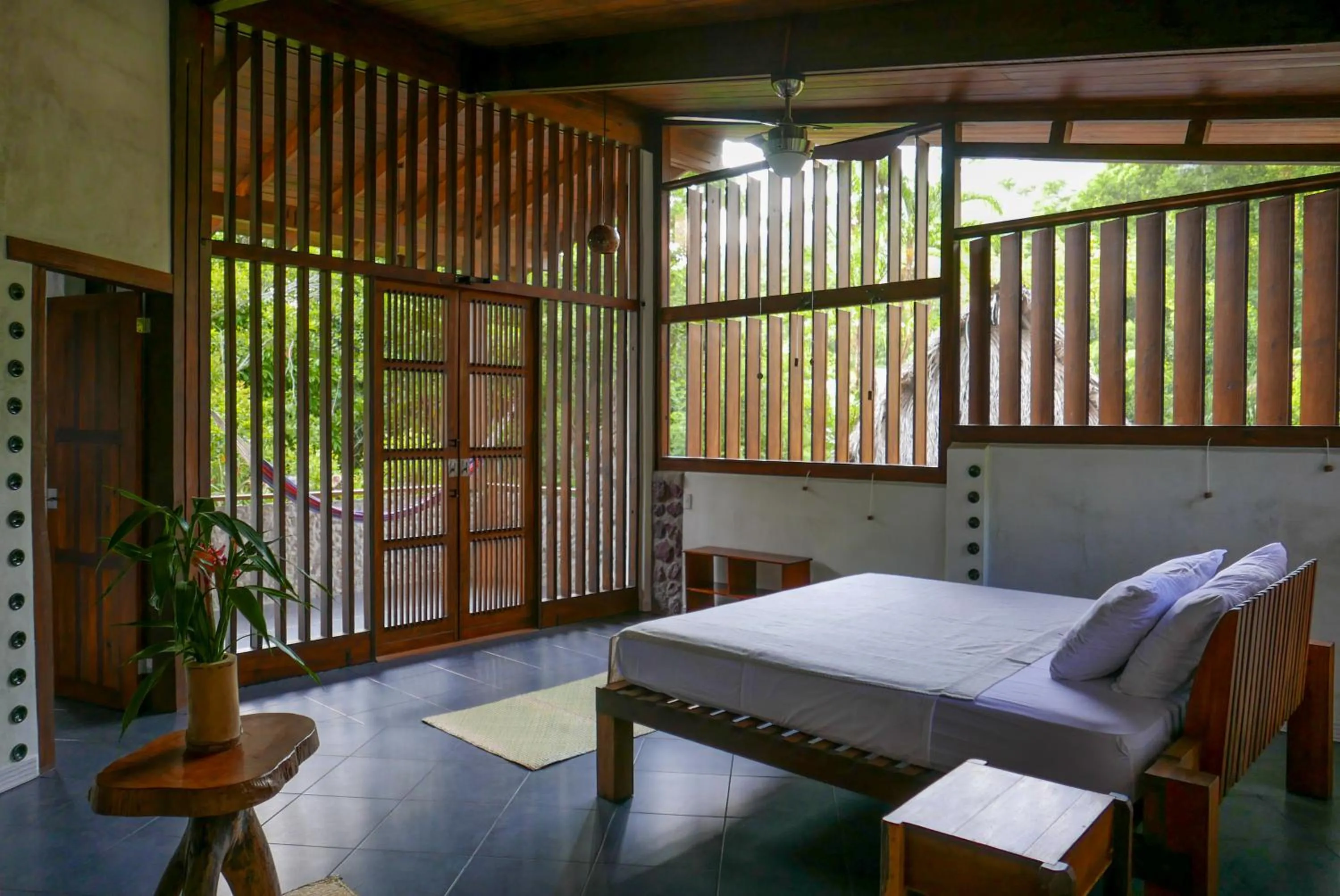 Photo of the whole room, Bed in Omega Tours Eco-Jungle Lodge