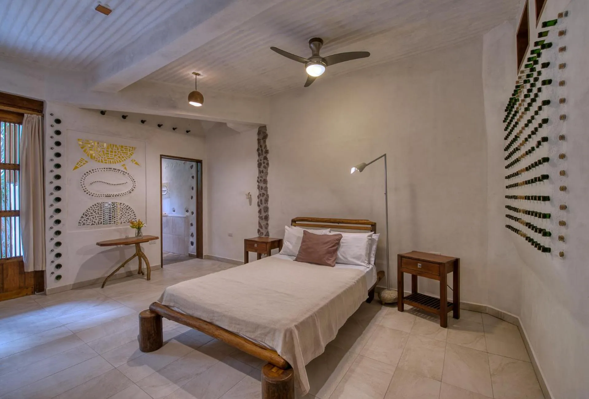 Photo of the whole room, Bed in Omega Tours Eco-Jungle Lodge