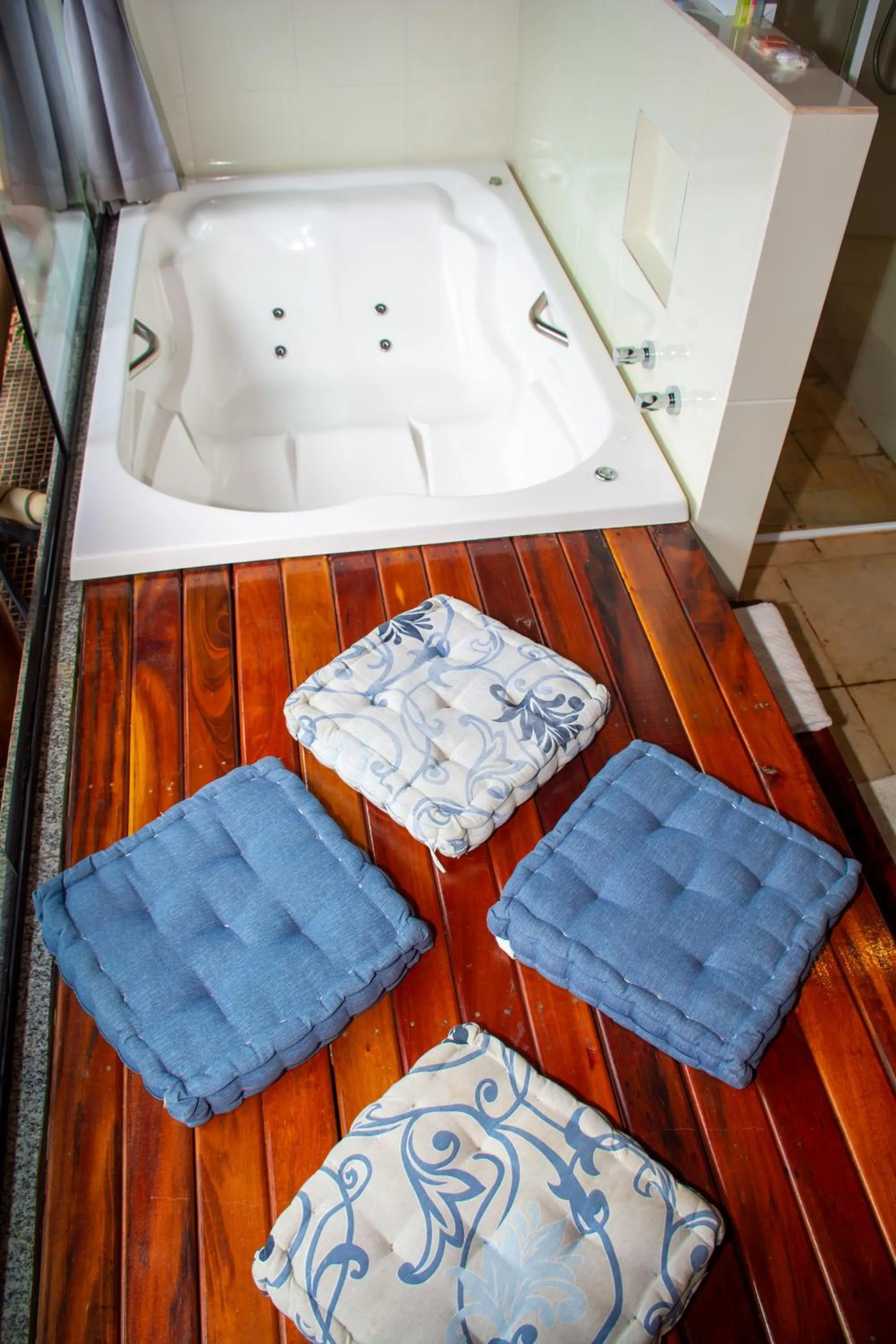 Hot Tub in Pousada Vinhas do Pinhal