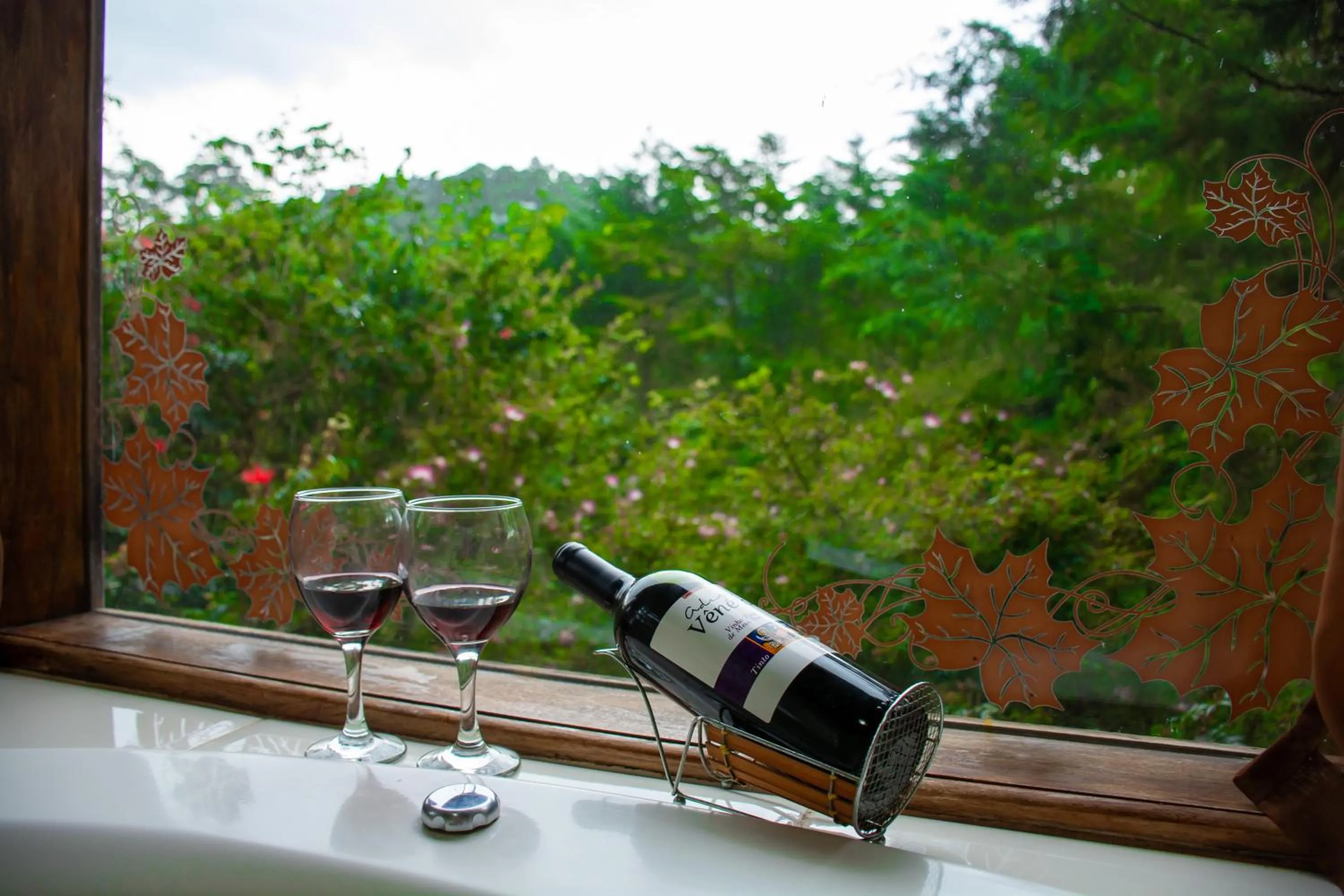 Hot Tub in Pousada Vinhas do Pinhal