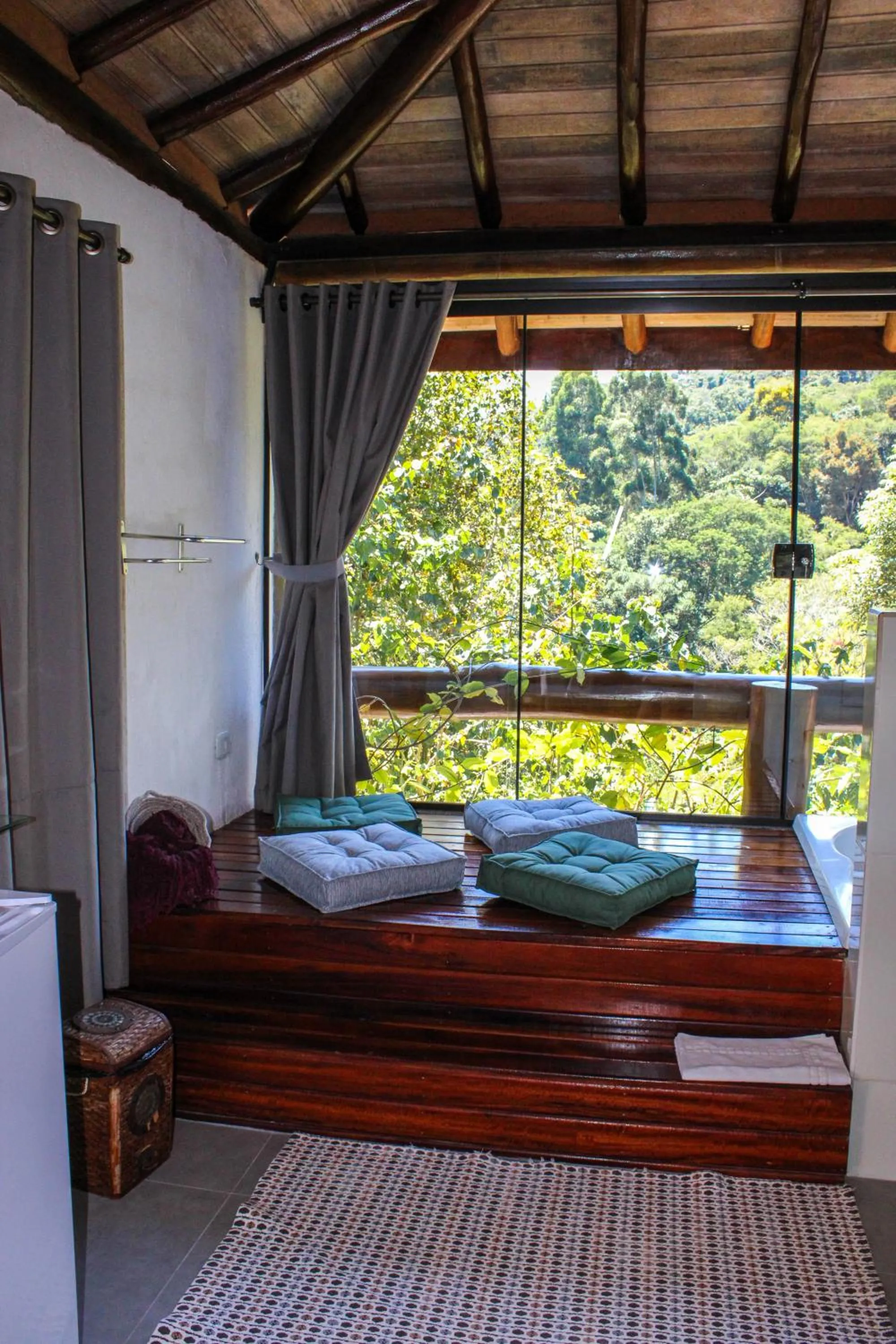 Hot Tub, Bed in Pousada Vinhas do Pinhal