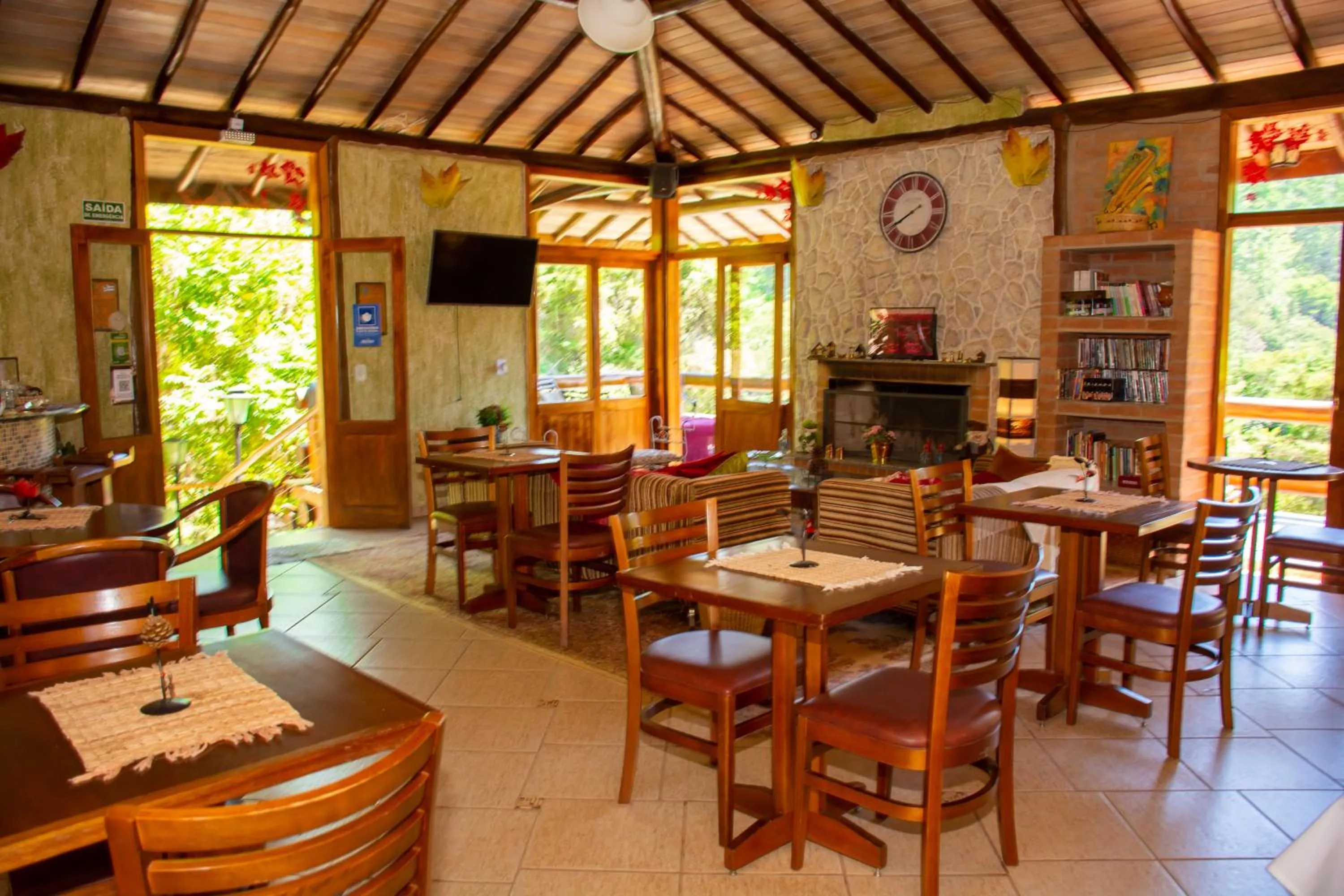 Restaurant/places to eat in Pousada Vinhas do Pinhal