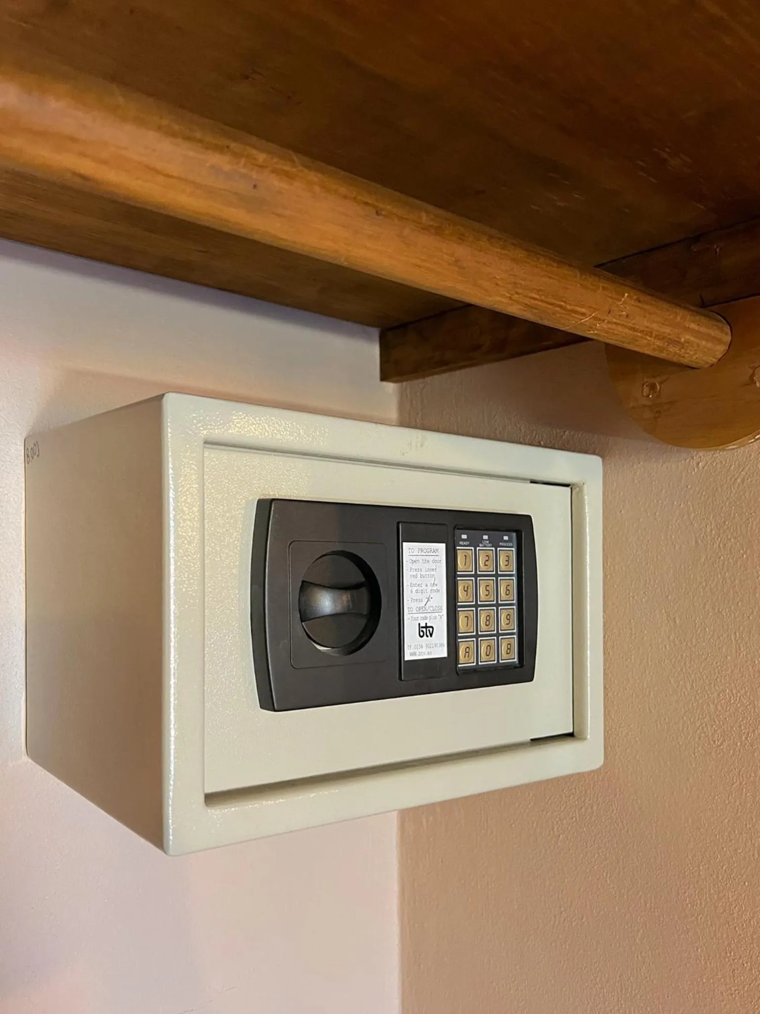 safe in Hotel La Casa de Mamá