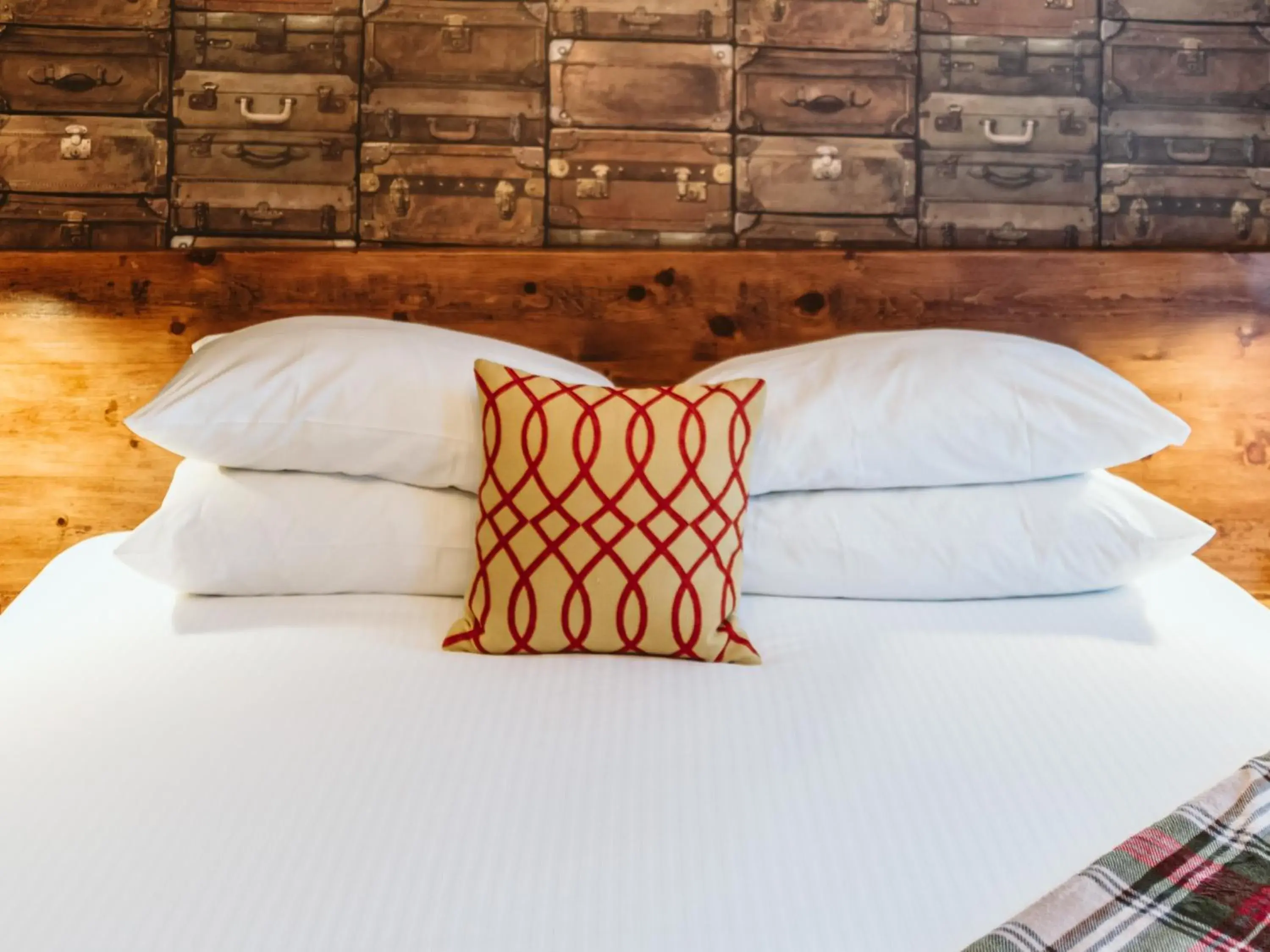 King Room in The Grove Hotel King Room in The Grove Hotel