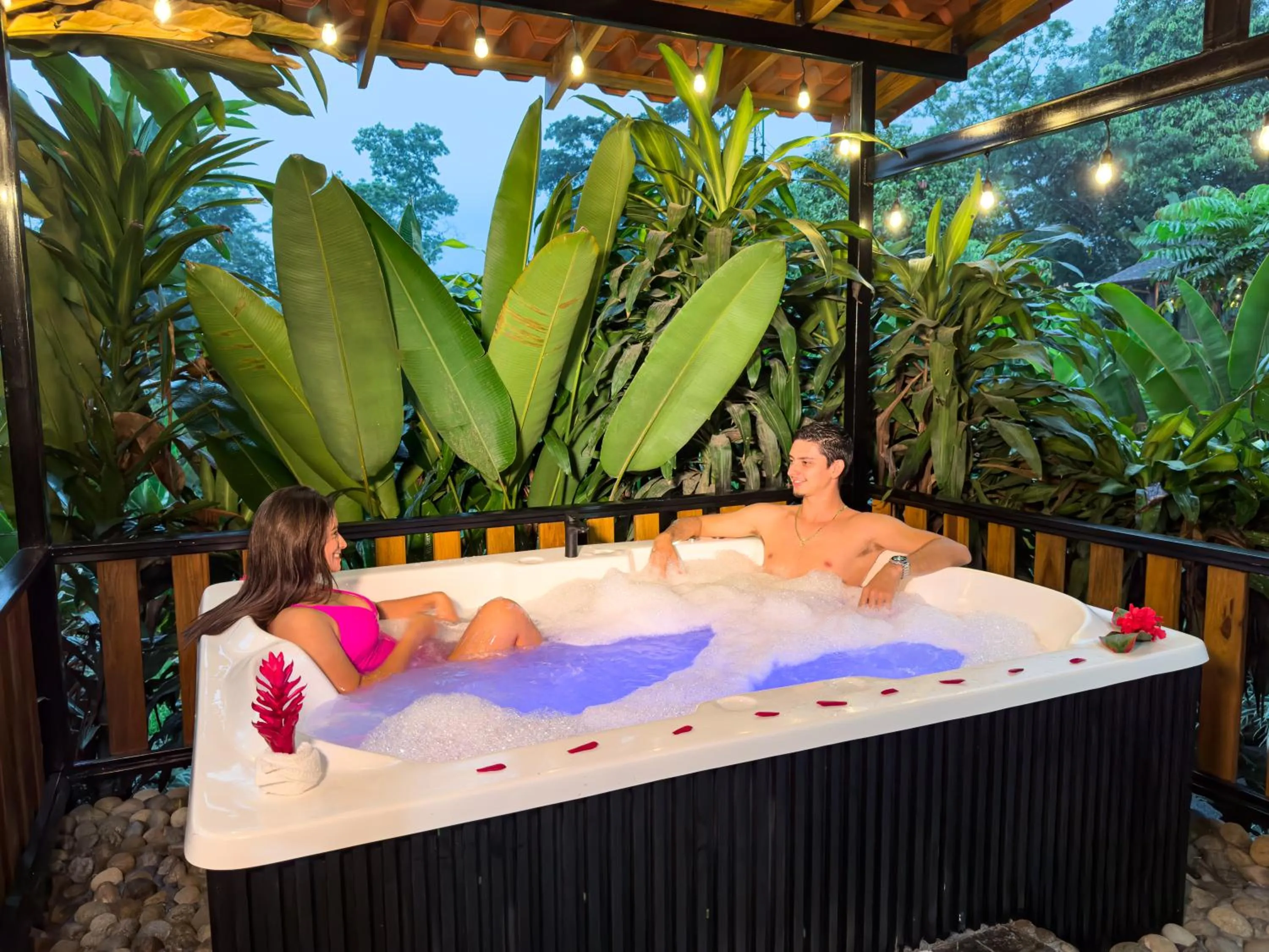 Hot Tub in Hotel Rancho Cerro Azul