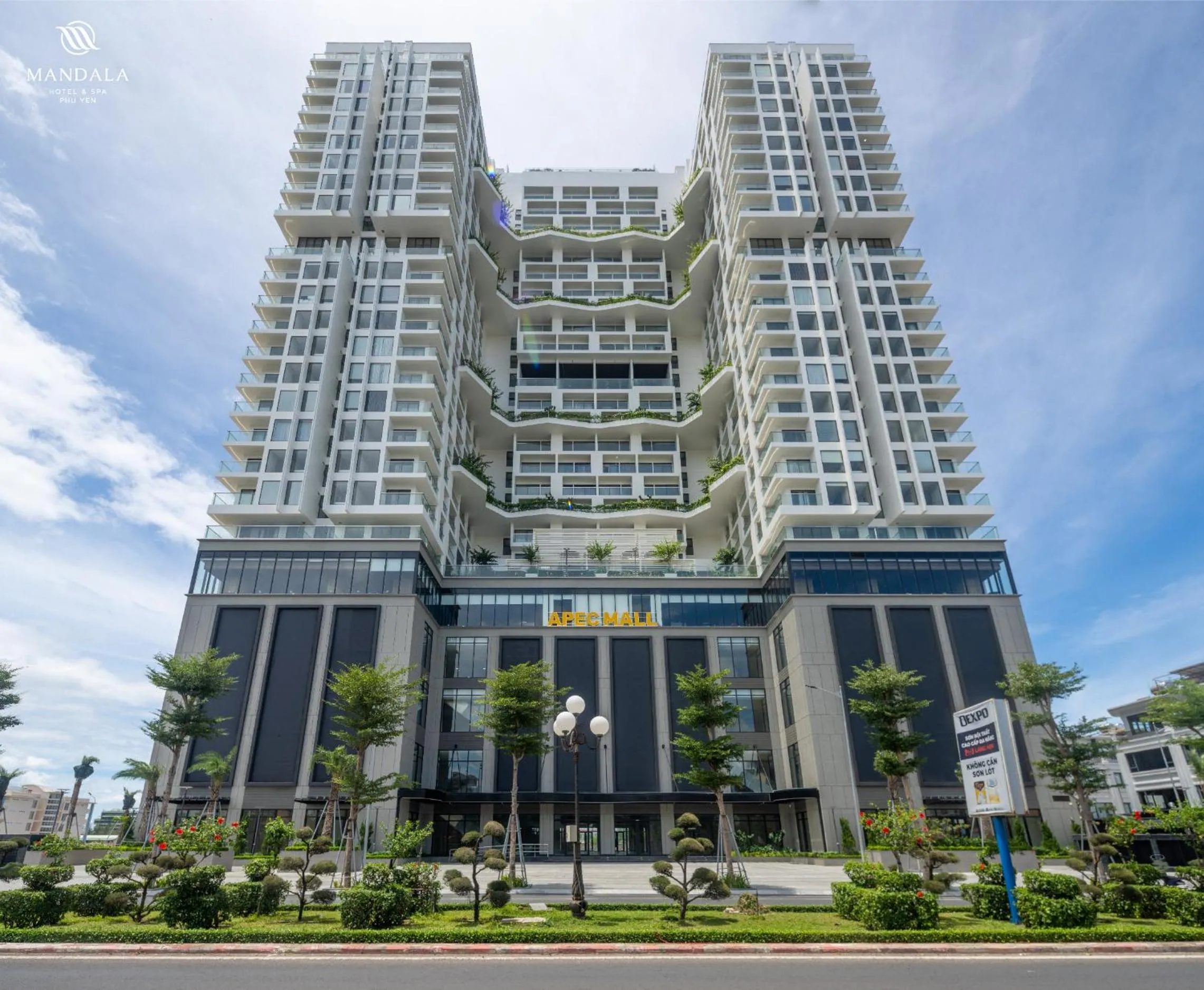 Property building in M Continental by Mandala Phu Yen - 24hours Stay