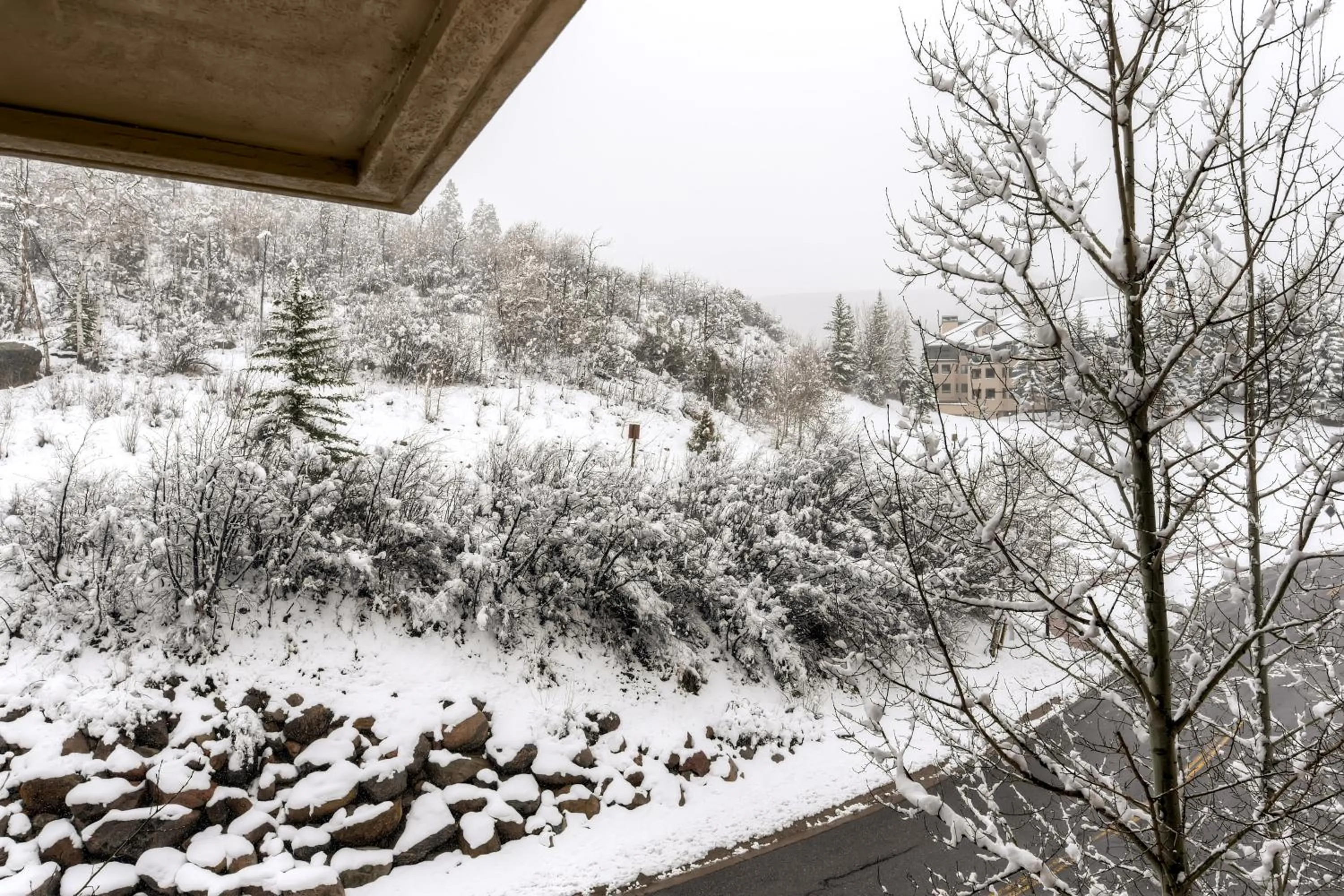 Mountain view in St. James Place