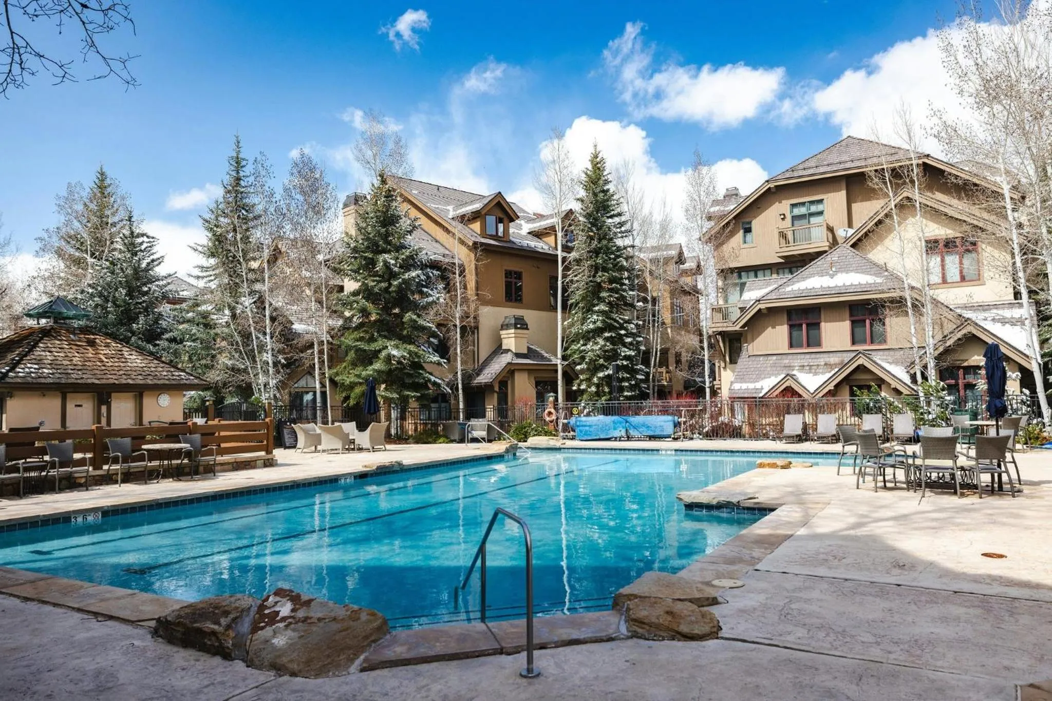 Swimming pool in The Osprey at Beaver Creek, a RockResort