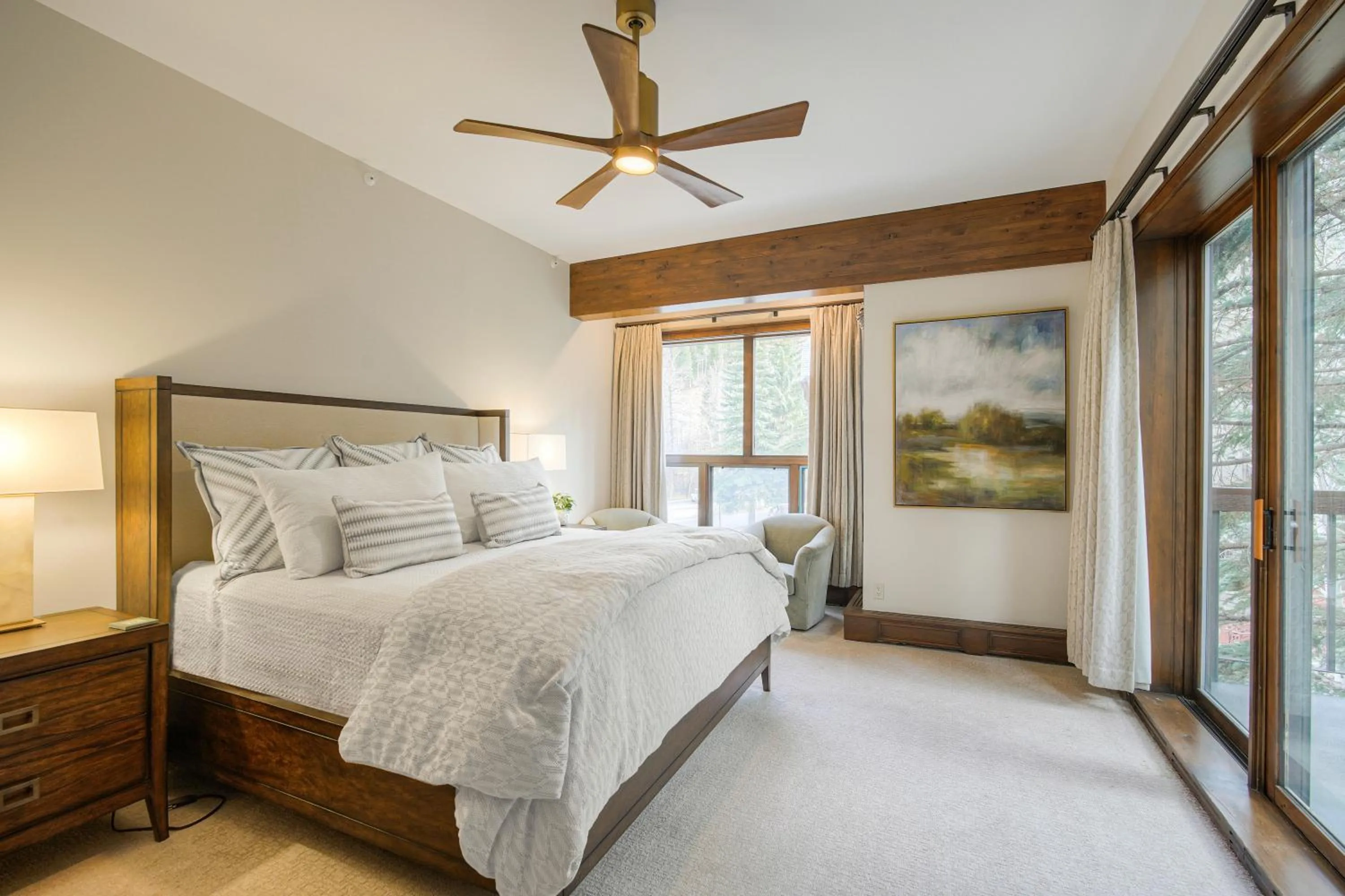 Bed in The Osprey at Beaver Creek, a RockResort