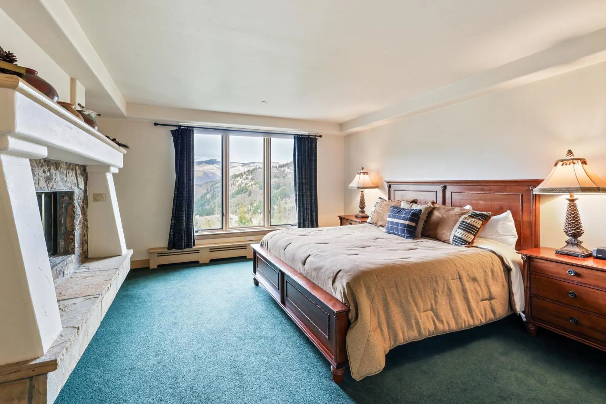 Bedroom, Bed in The Pines Lodge, a RockResort