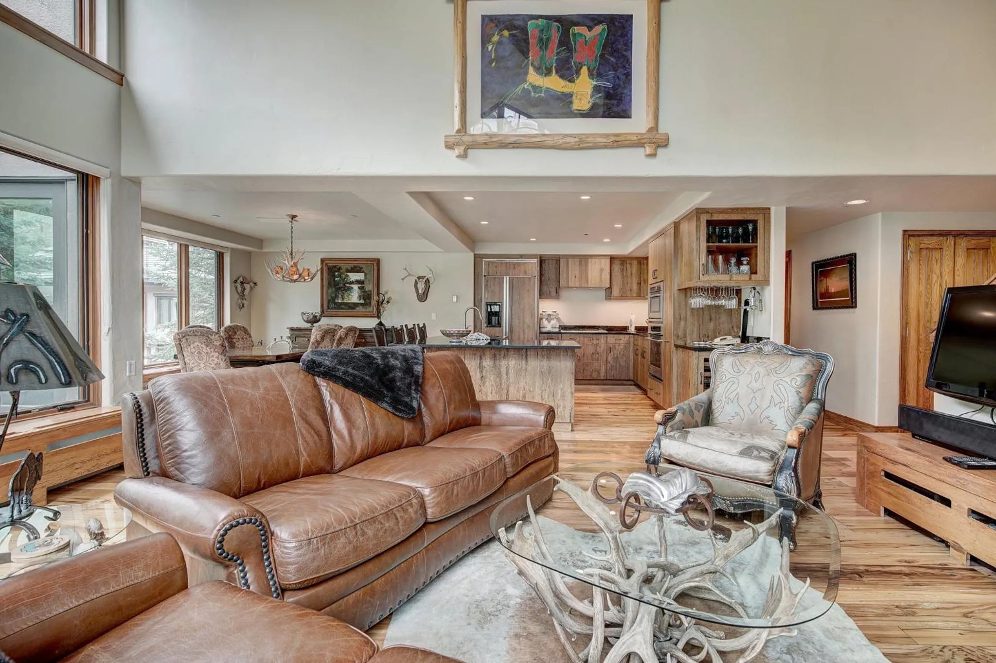 Living room in The Pines Lodge, a RockResort