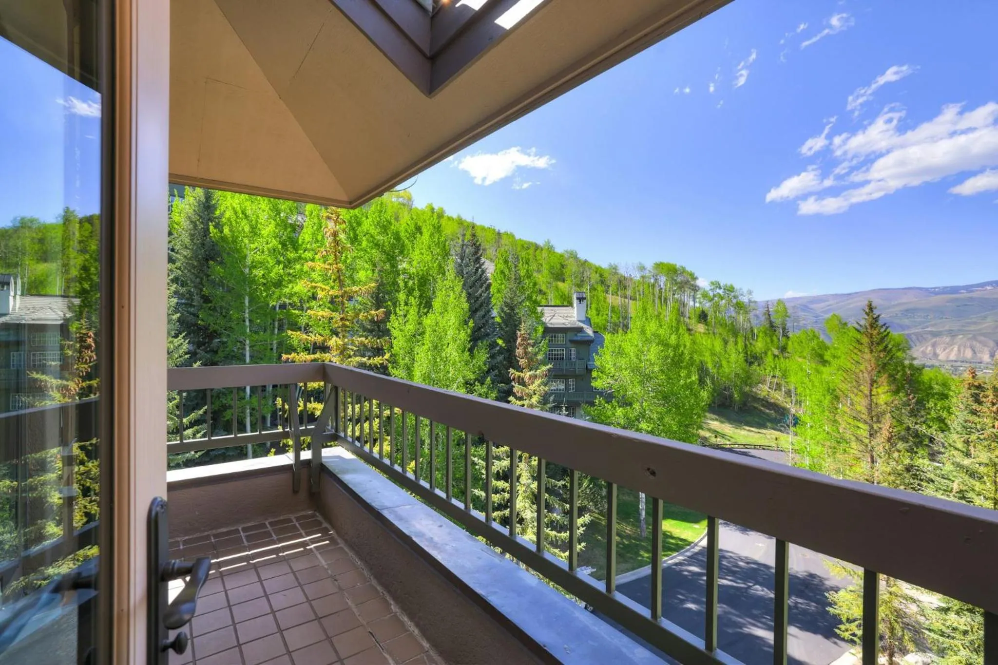 Balcony/Terrace in The Pines Lodge, a RockResort, by Vail Resorts