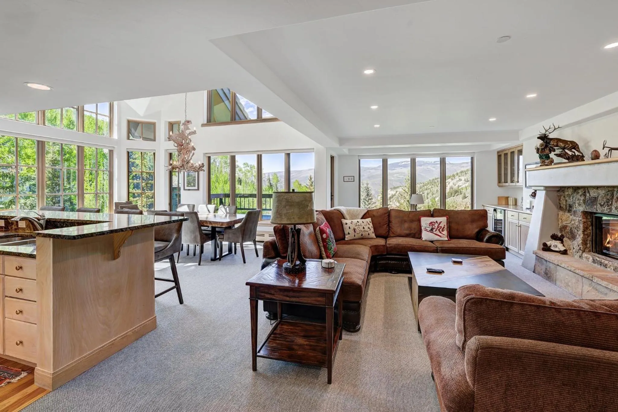 Living room in The Pines Lodge, a RockResort