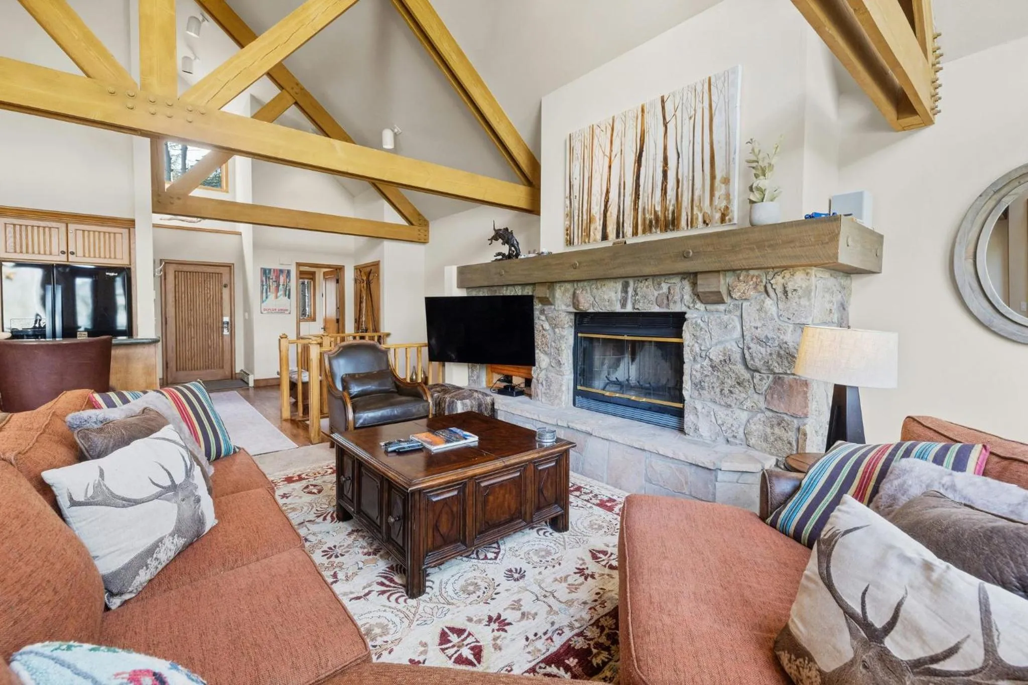 Living room in The Pines Lodge, a RockResort, by Vail Resorts
