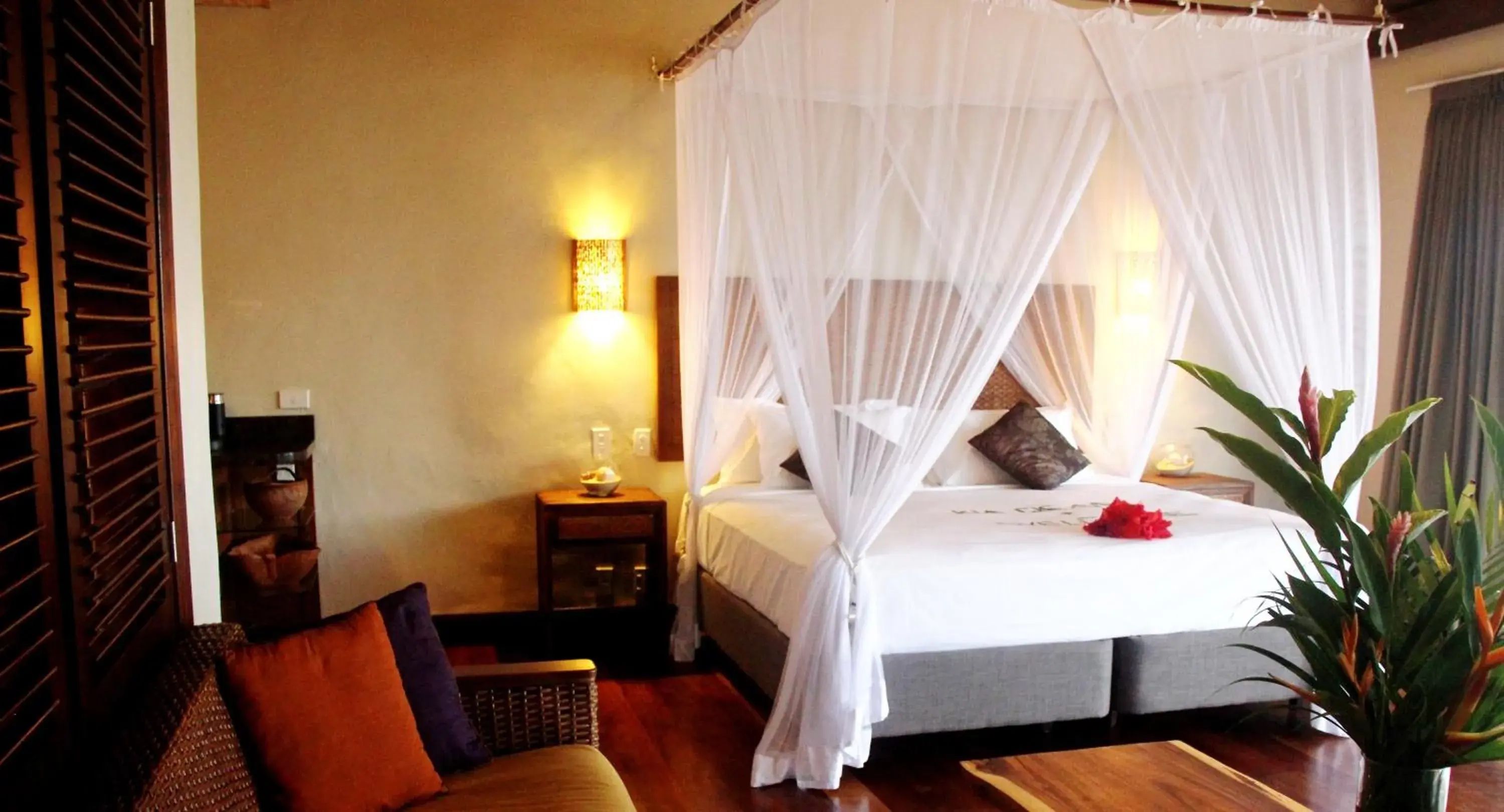 Seating area, Bed in Nautilus Resort Seating area, Bed in Nautilus Resort