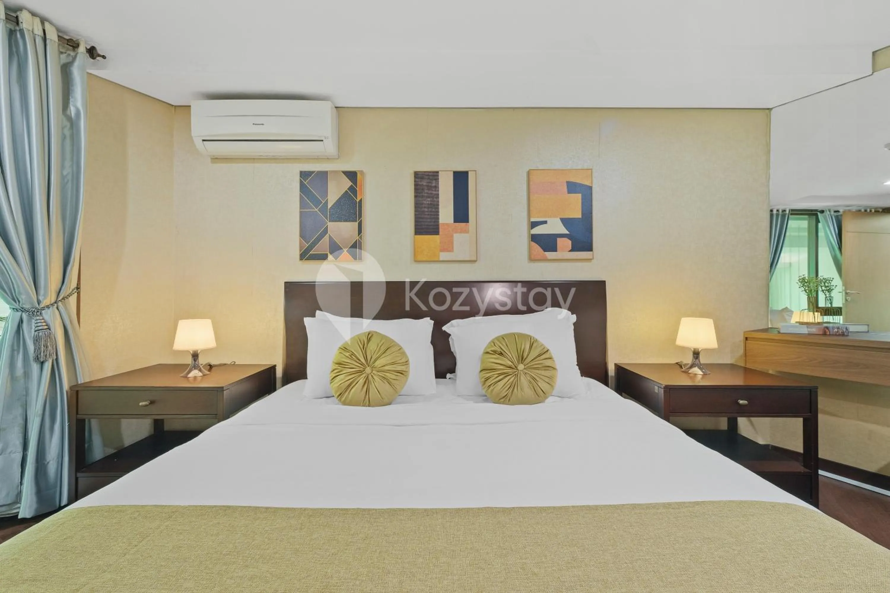 Bedroom in Callisto by Kozystay - Mega Kuningan