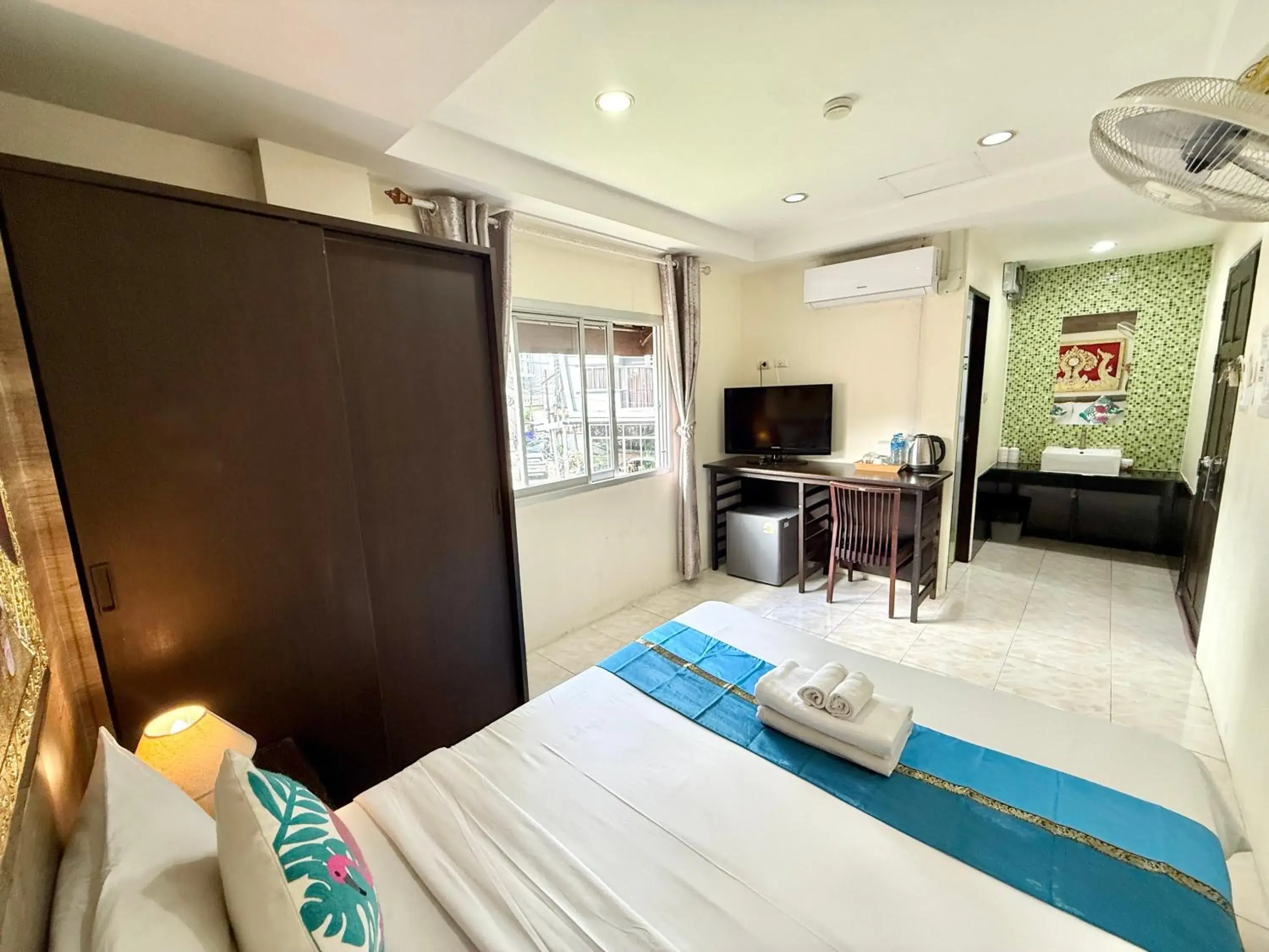 Bed in Thai Classic House Bed in Thai Classic House