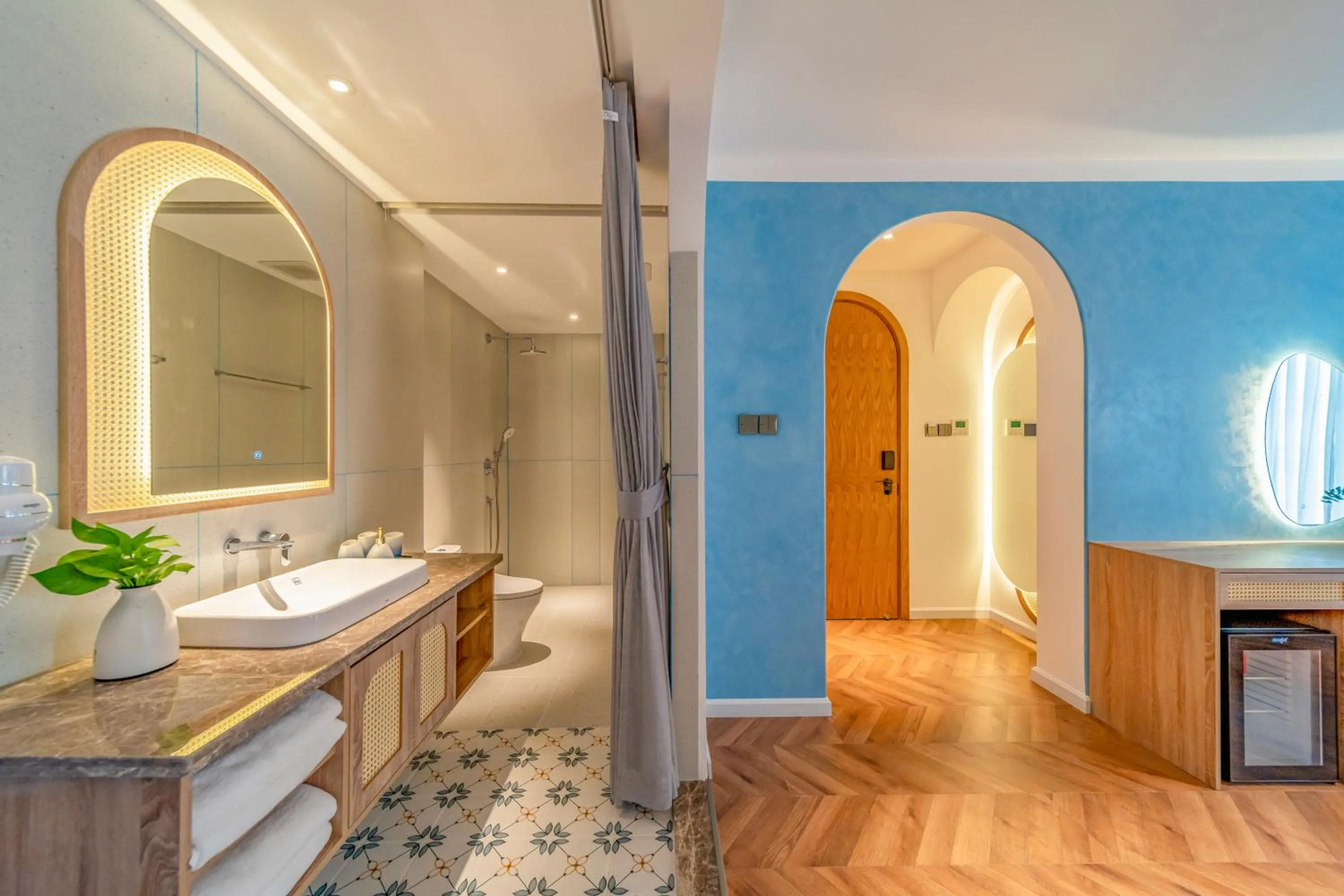 Bathroom in V Boutique Hotel - Complimentary refreshments