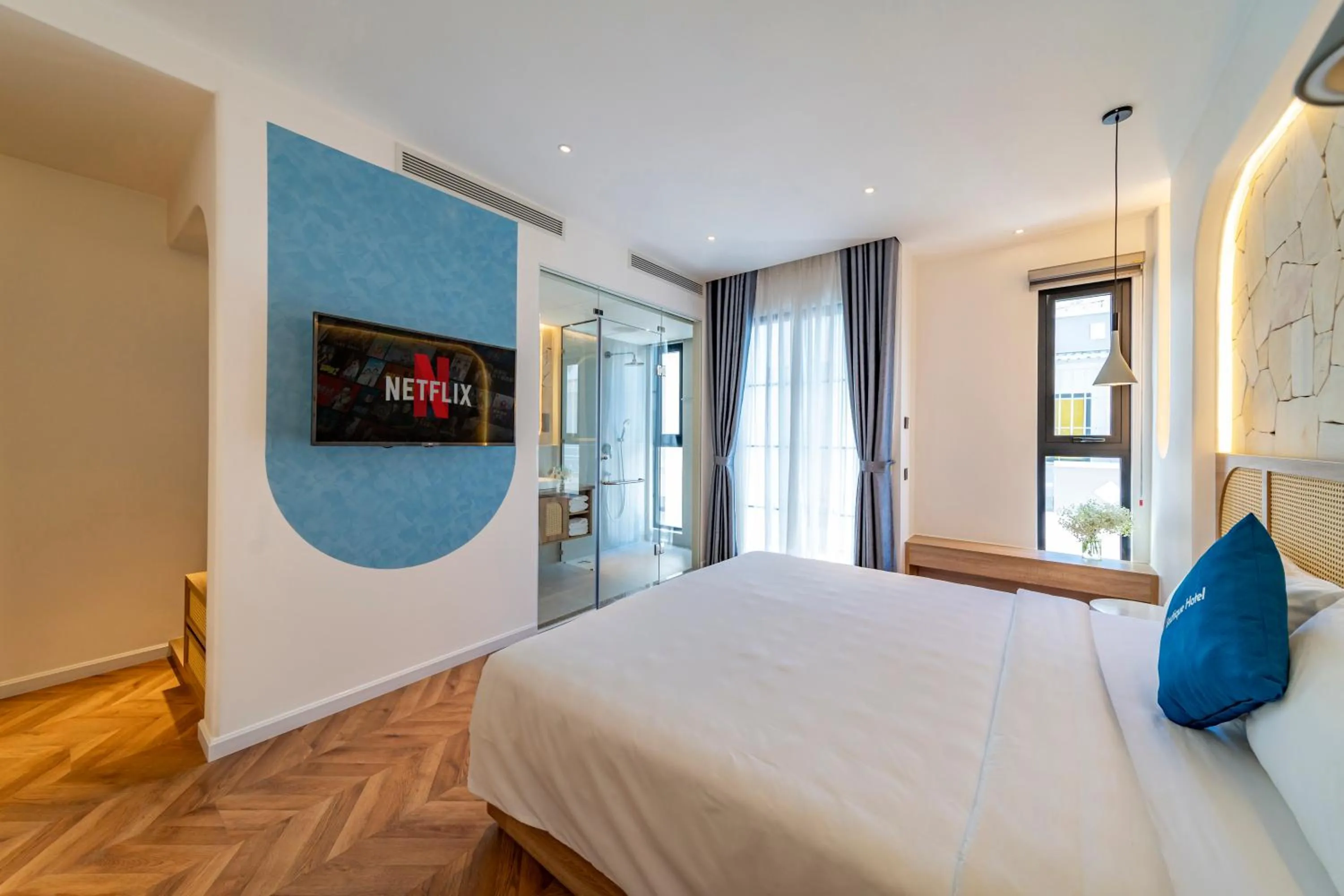 Bedroom, Bed in V Boutique Hotel - Complimentary refreshments