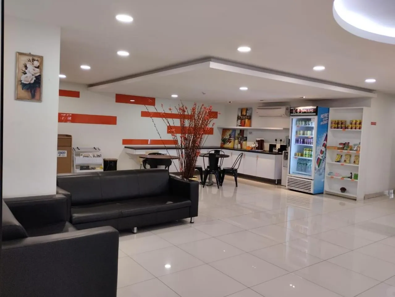 Seating area in 1 Orange Hotel Kuchai Lama KUALA LUMPUR