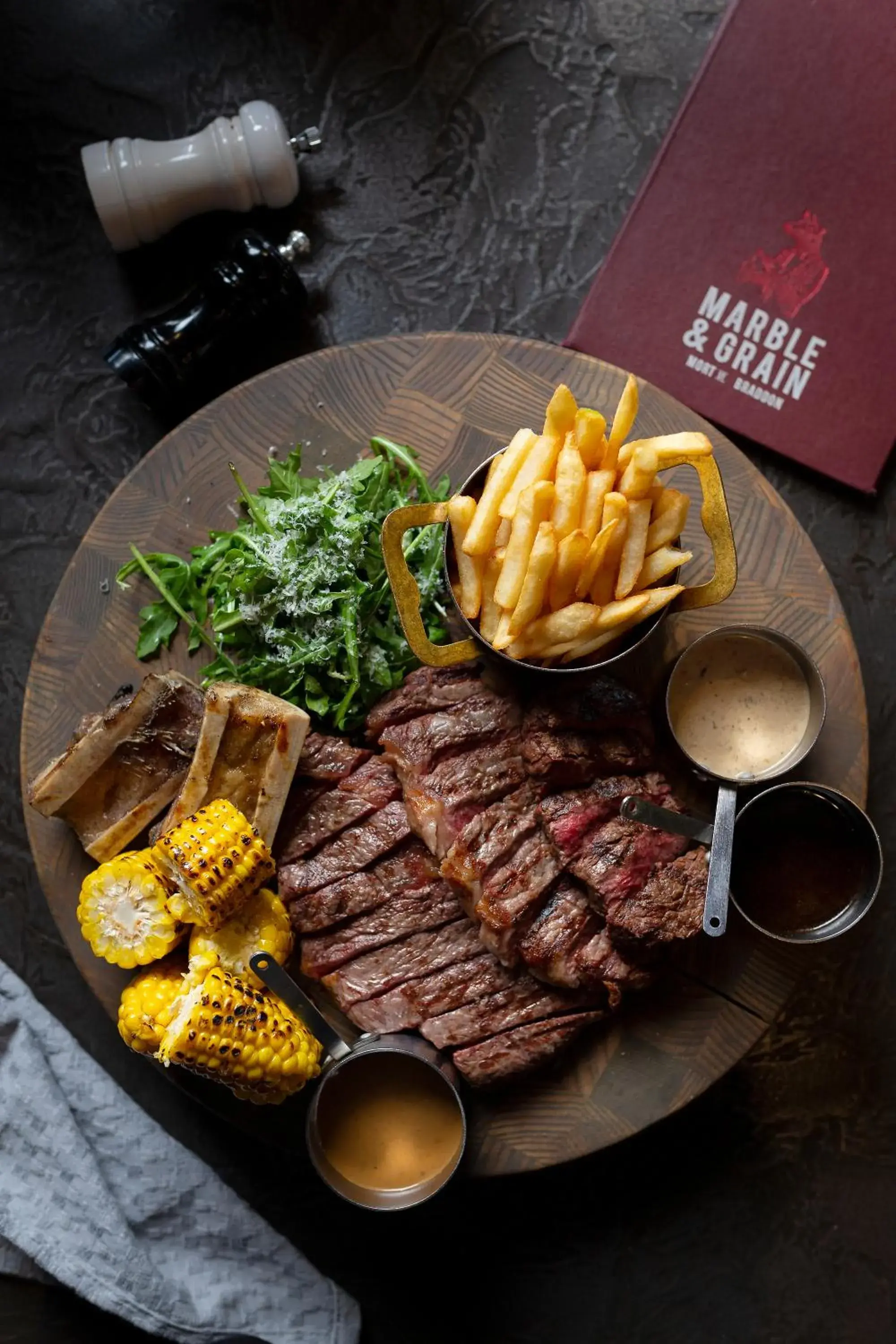 Restaurant/places to eat in Avenue Hotel Canberra Restaurant/places to eat in Avenue Hotel Canberra