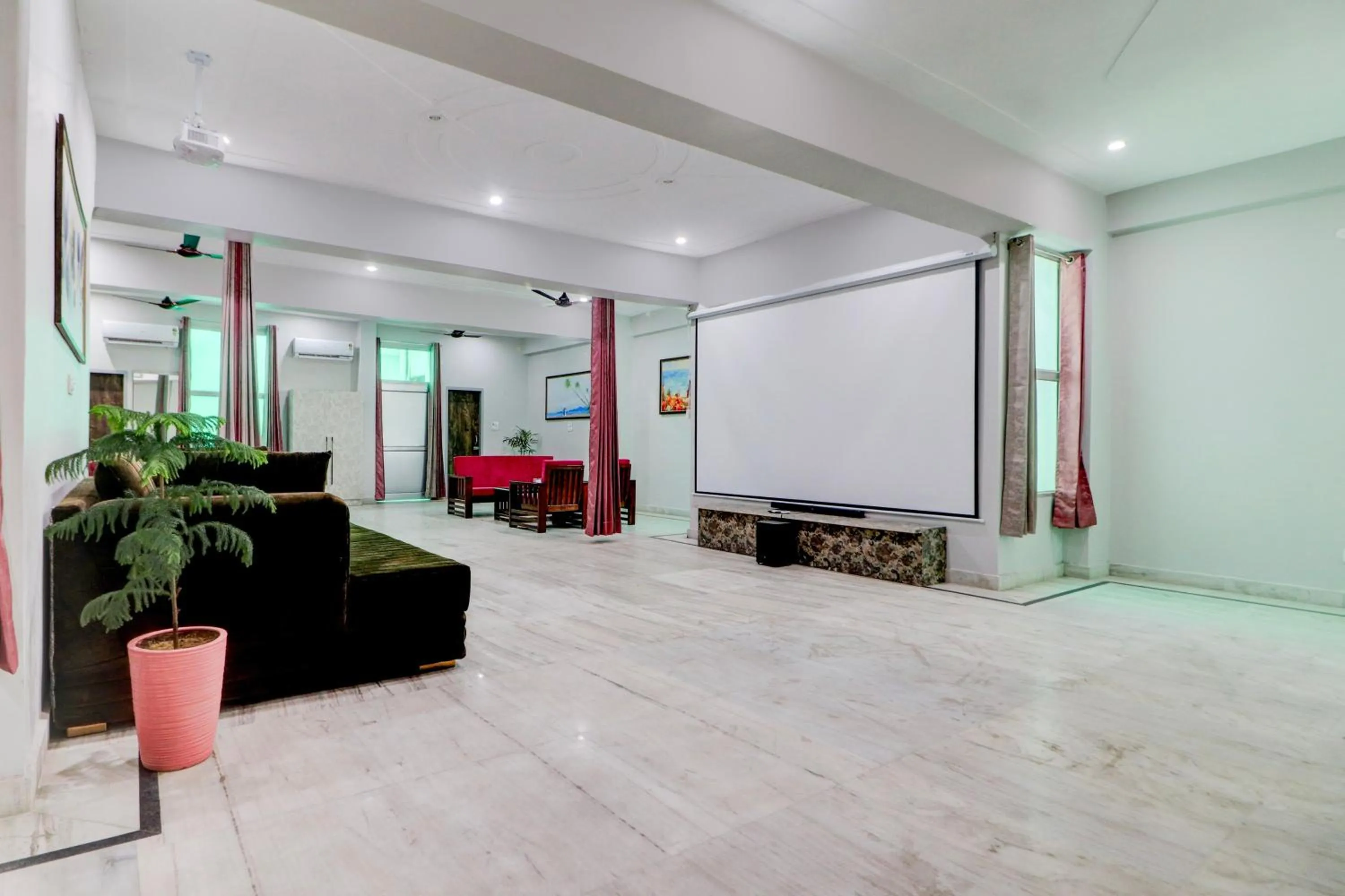 Bedroom in Super Hotel O Gold Inn