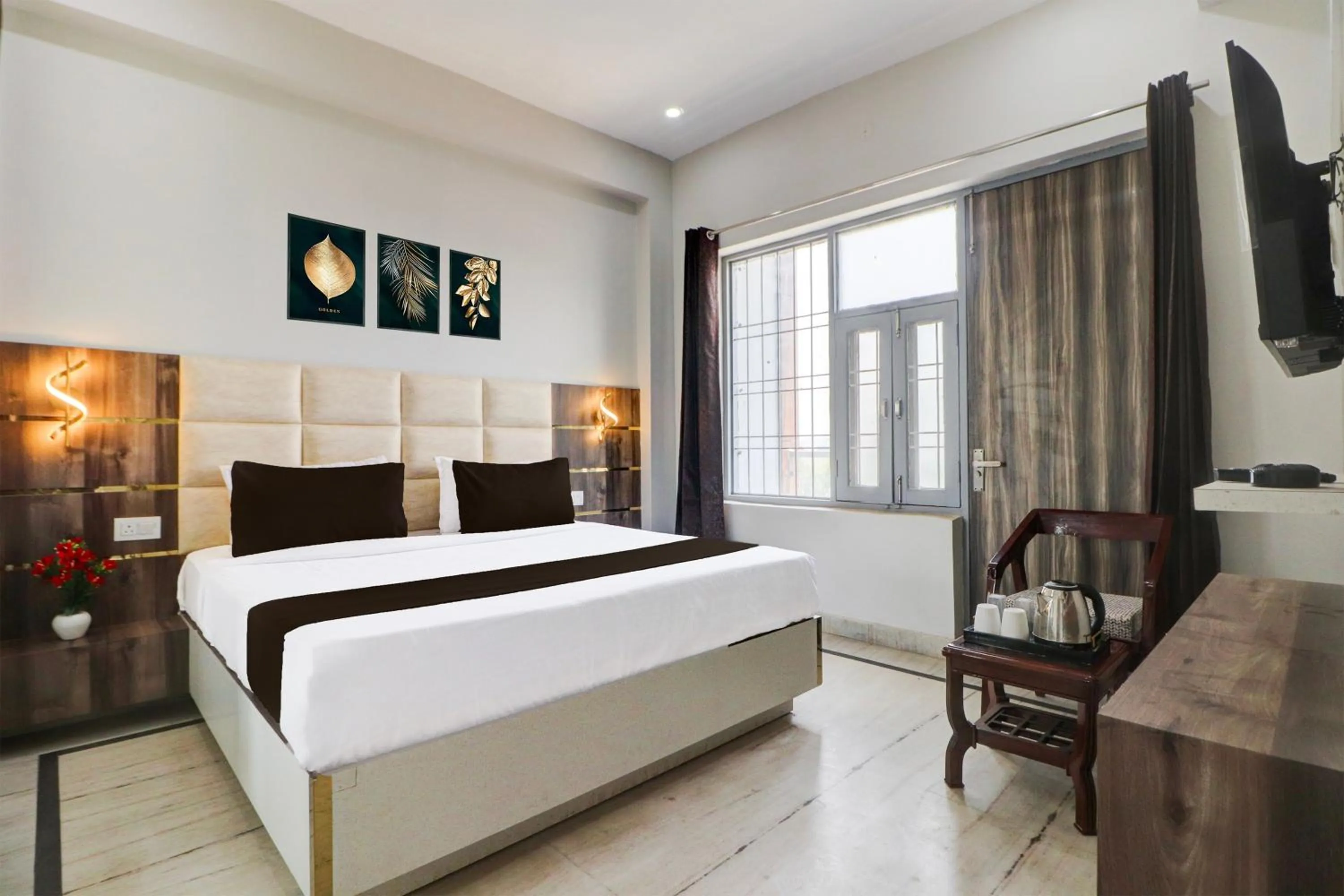 Bedroom, Bed in Super Hotel O Gold Inn