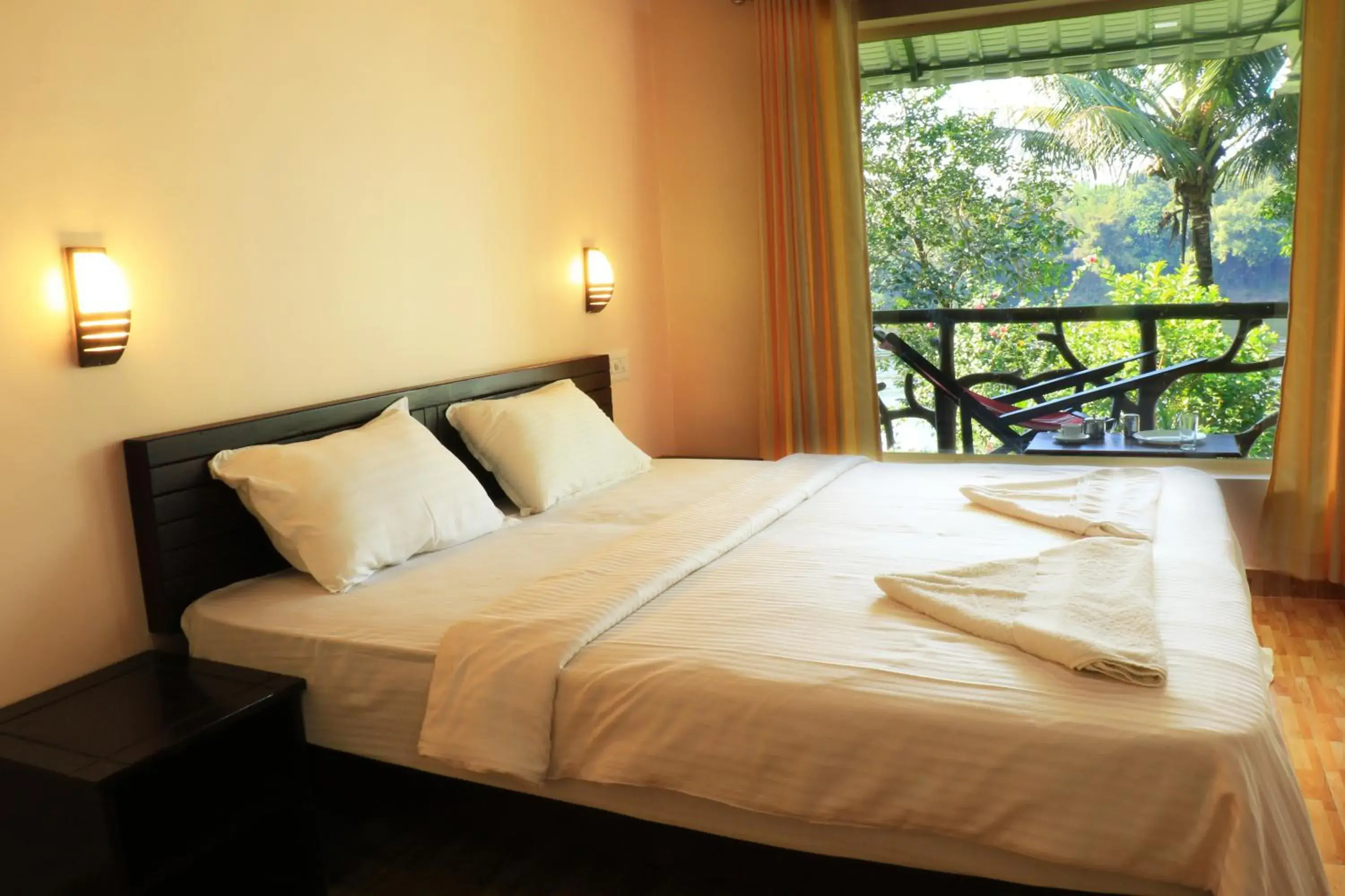 Bed in Elephant Pass Ayurveda & Yoga Retreat Bed in Elephant Pass Ayurveda & Yoga Retreat