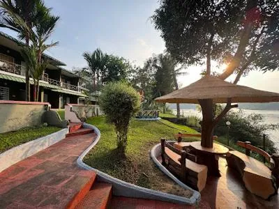 Elephant Pass Ayurveda & Yoga Retreat