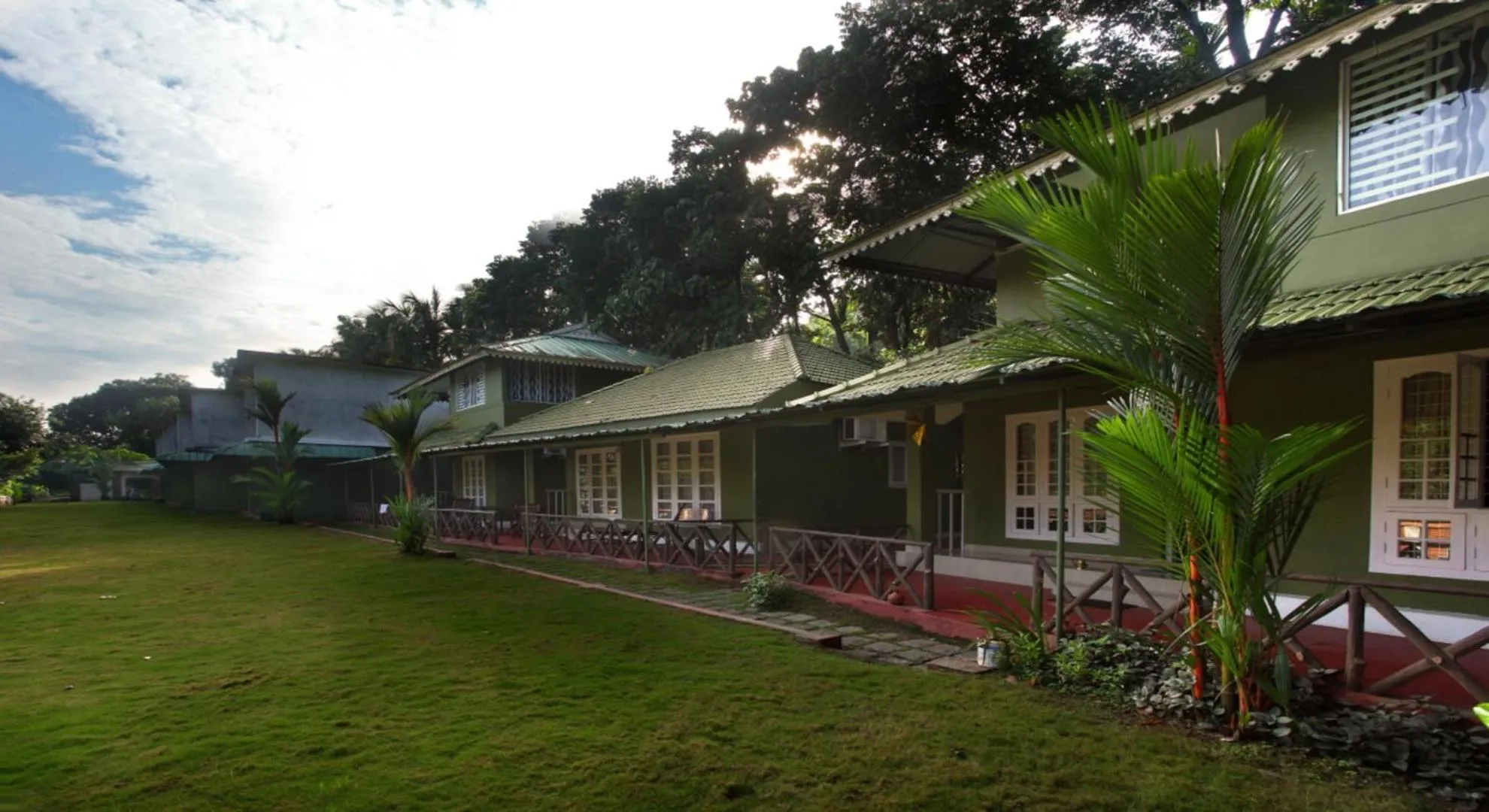 Property building in Elephant Pass Ayurveda & Yoga Retreat