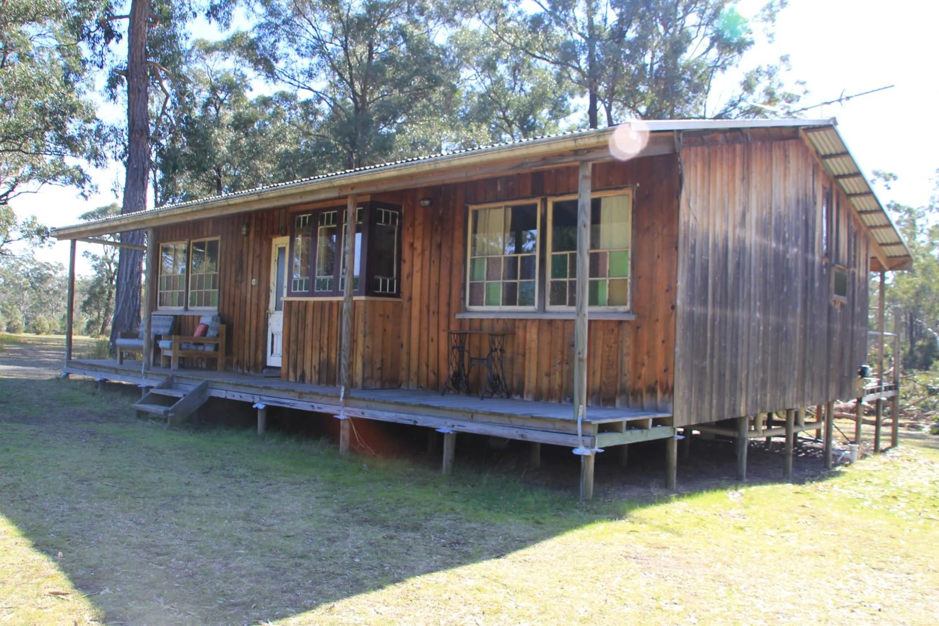 Facade/entrance in Lovedale Cottages Hunter Valley