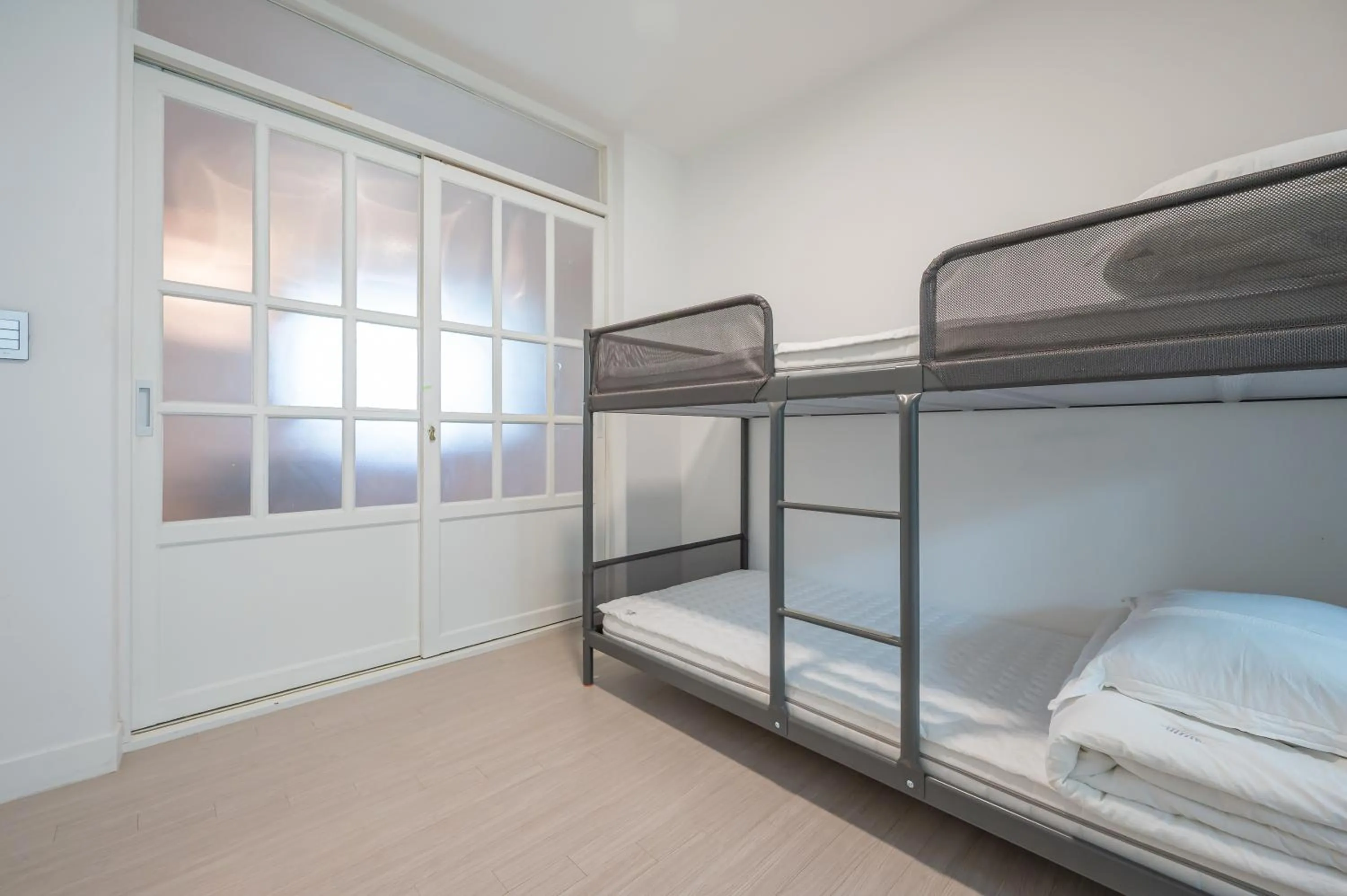 Bed in Namsan Story Nine