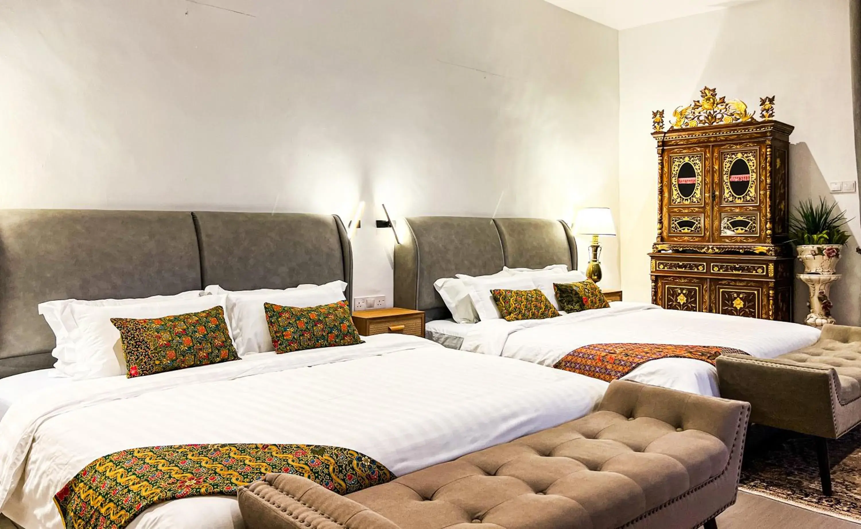 Bed in Peranakan Suites Georgetown Bed in Peranakan Suites Georgetown