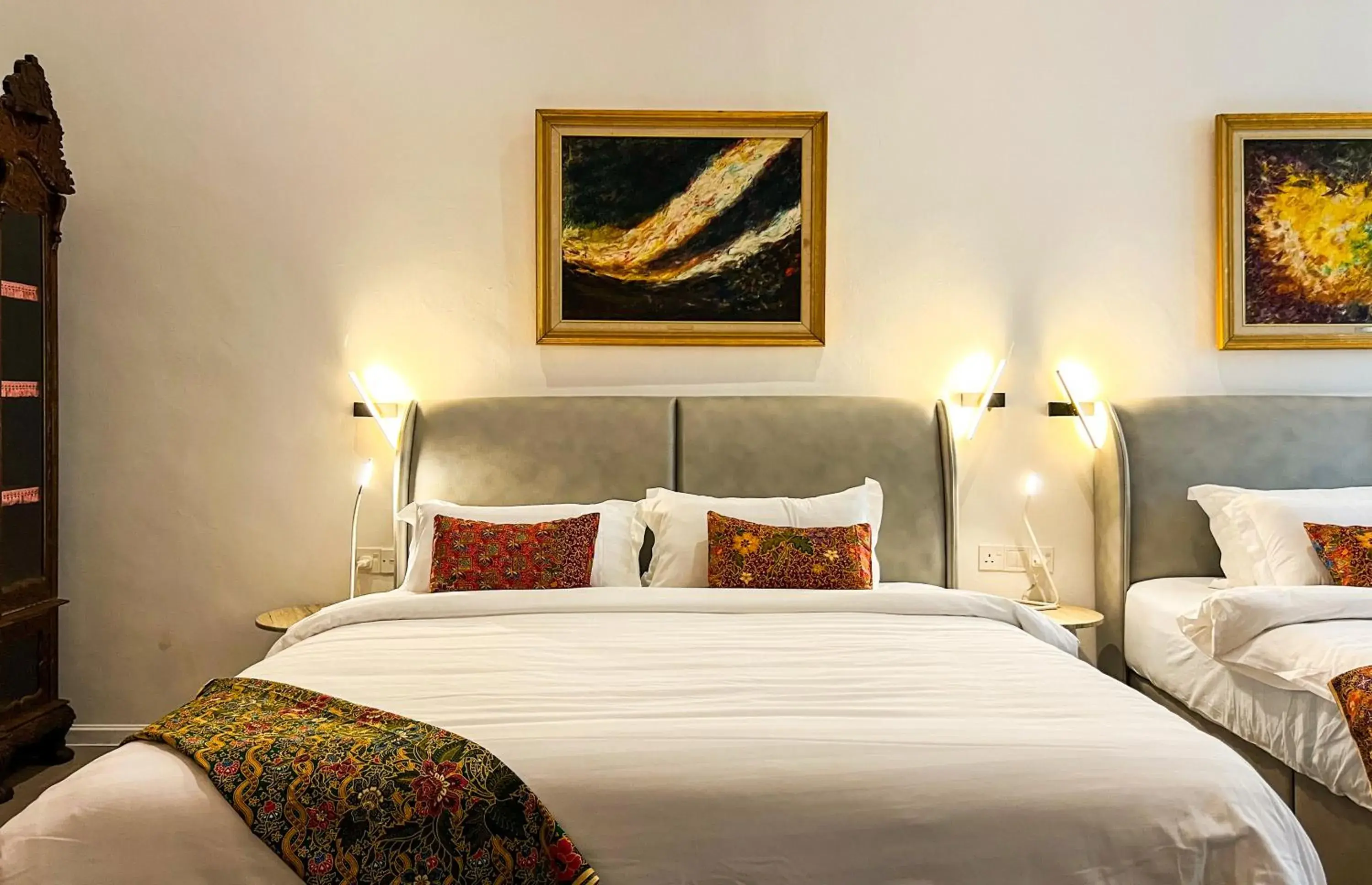 Bed in Peranakan Suites Georgetown Bed in Peranakan Suites Georgetown