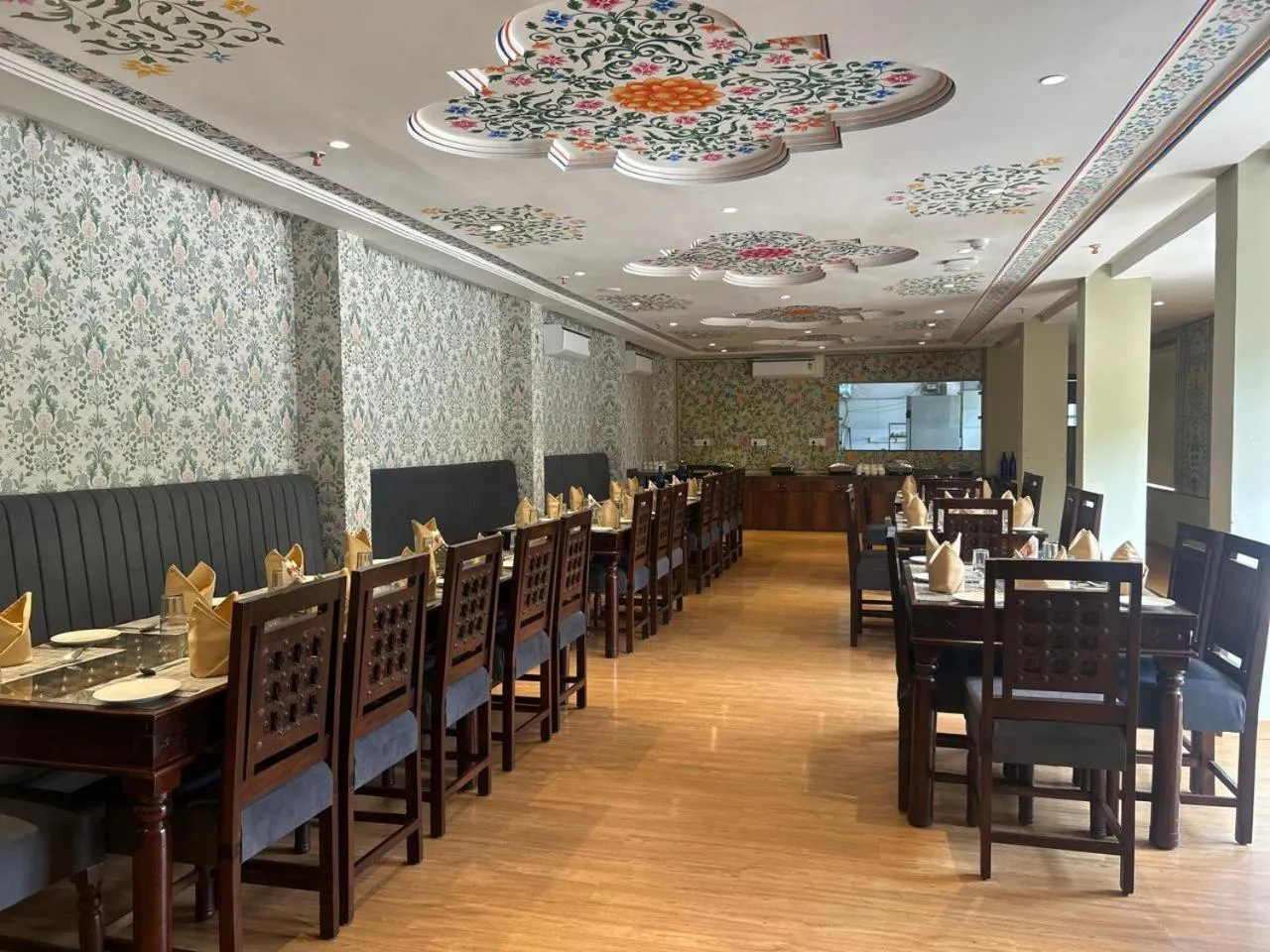 Restaurant/places to eat in Turban Roopgarh Resort and Spa, Udaipur