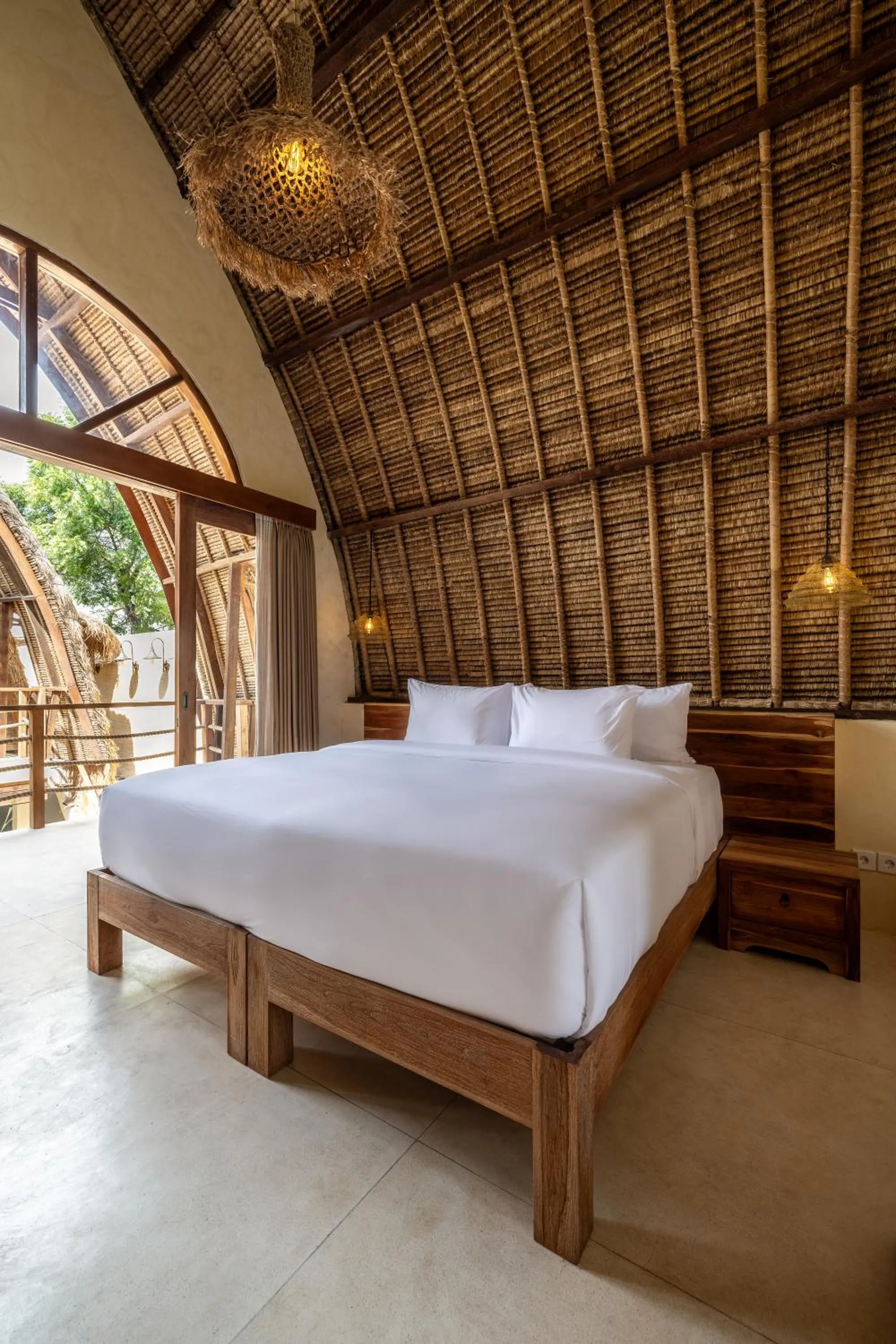 Bed in Lulu's Villas