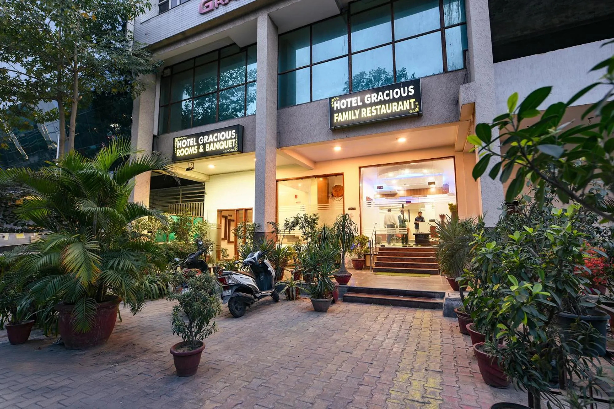 Facade/entrance in FabHotel Gracious Inn