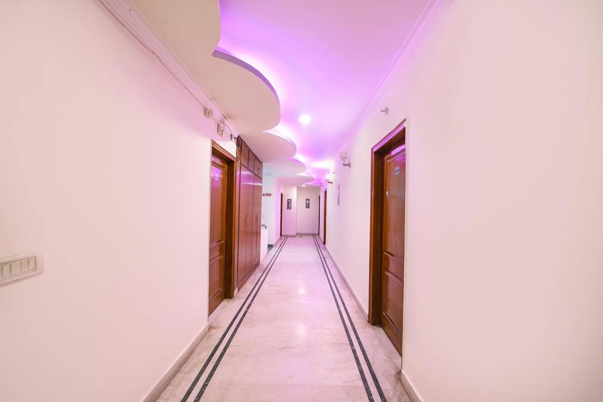 Lobby or reception in FabHotel Gracious Inn