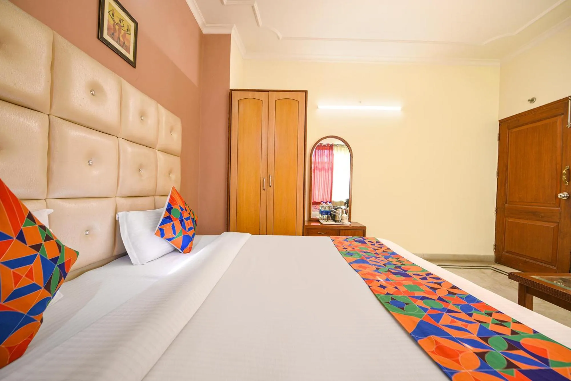 Bed in FabHotel Gracious Inn